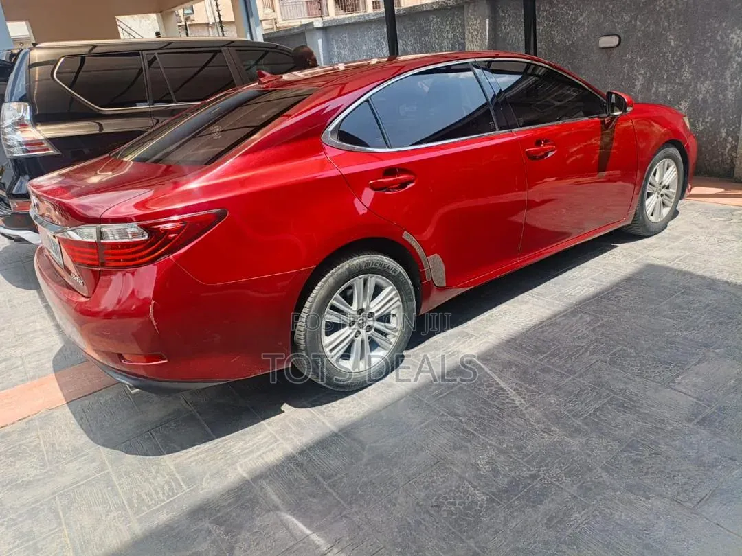 Lexus ES 350 FWD 2013 Red
