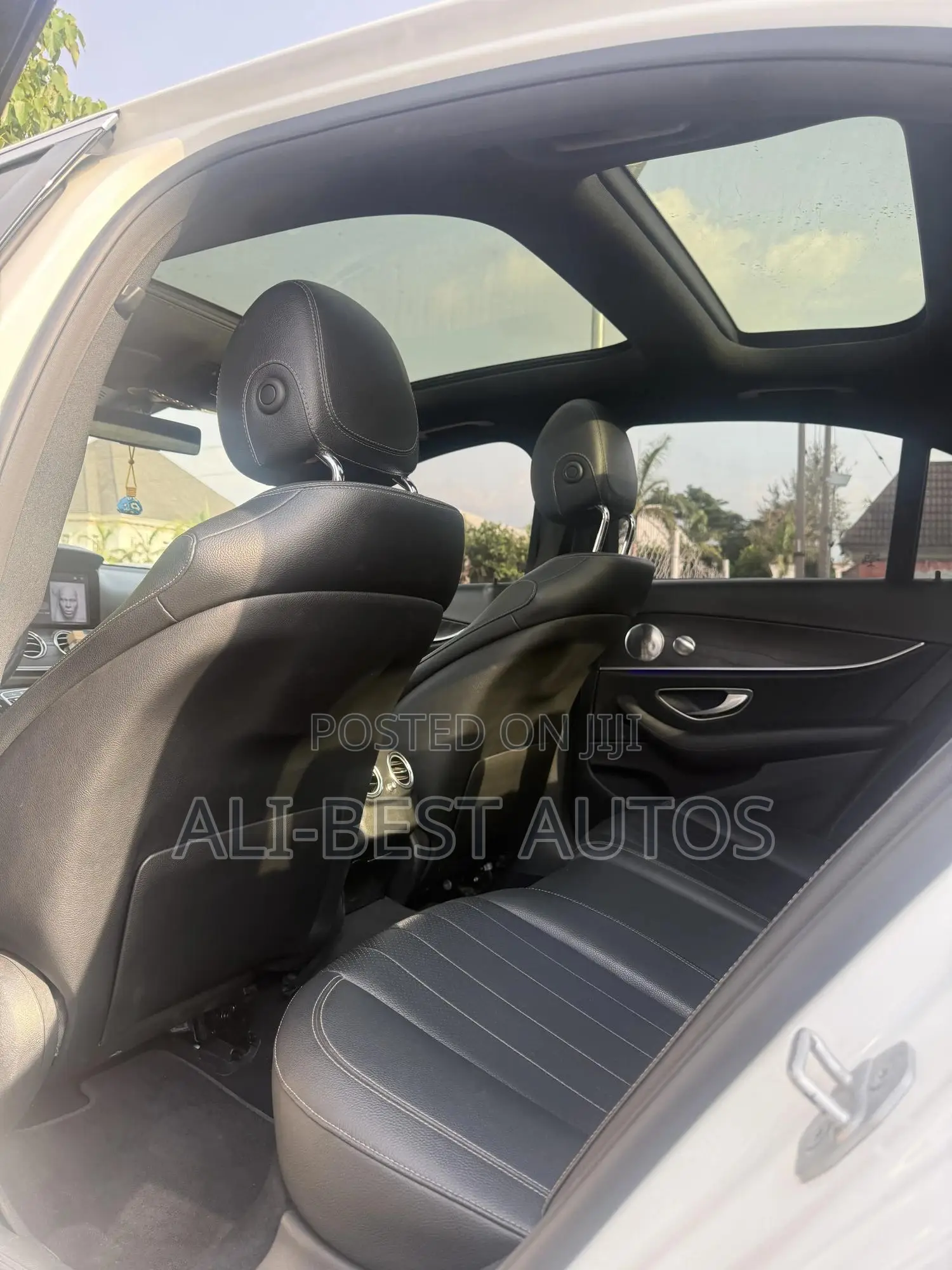 Mercedes-Benz E300 2016 White
