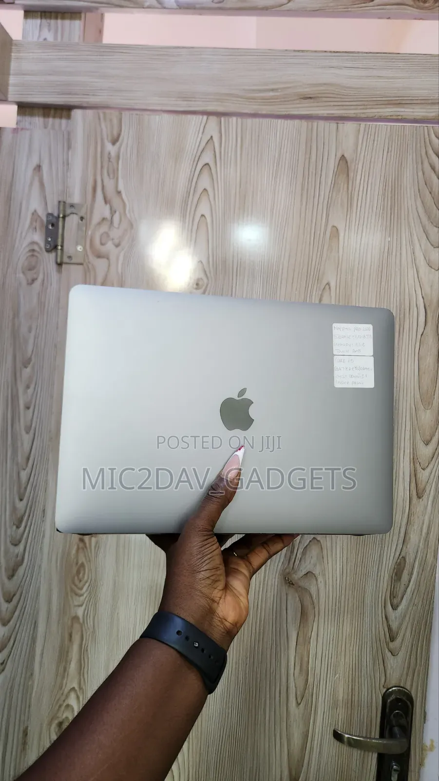 Laptop Apple MacBook Pro 2020 16GB Intel Core i5 SSD 512GB