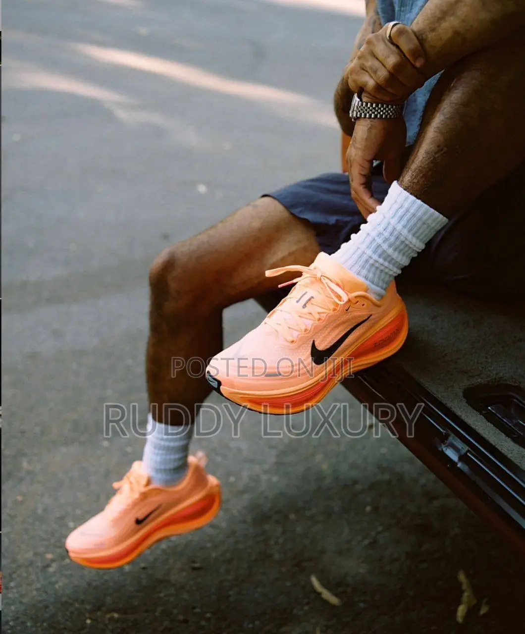 Nike Vomero 2 Plus "Orange Pulse” /Buy One Get a Free Sock