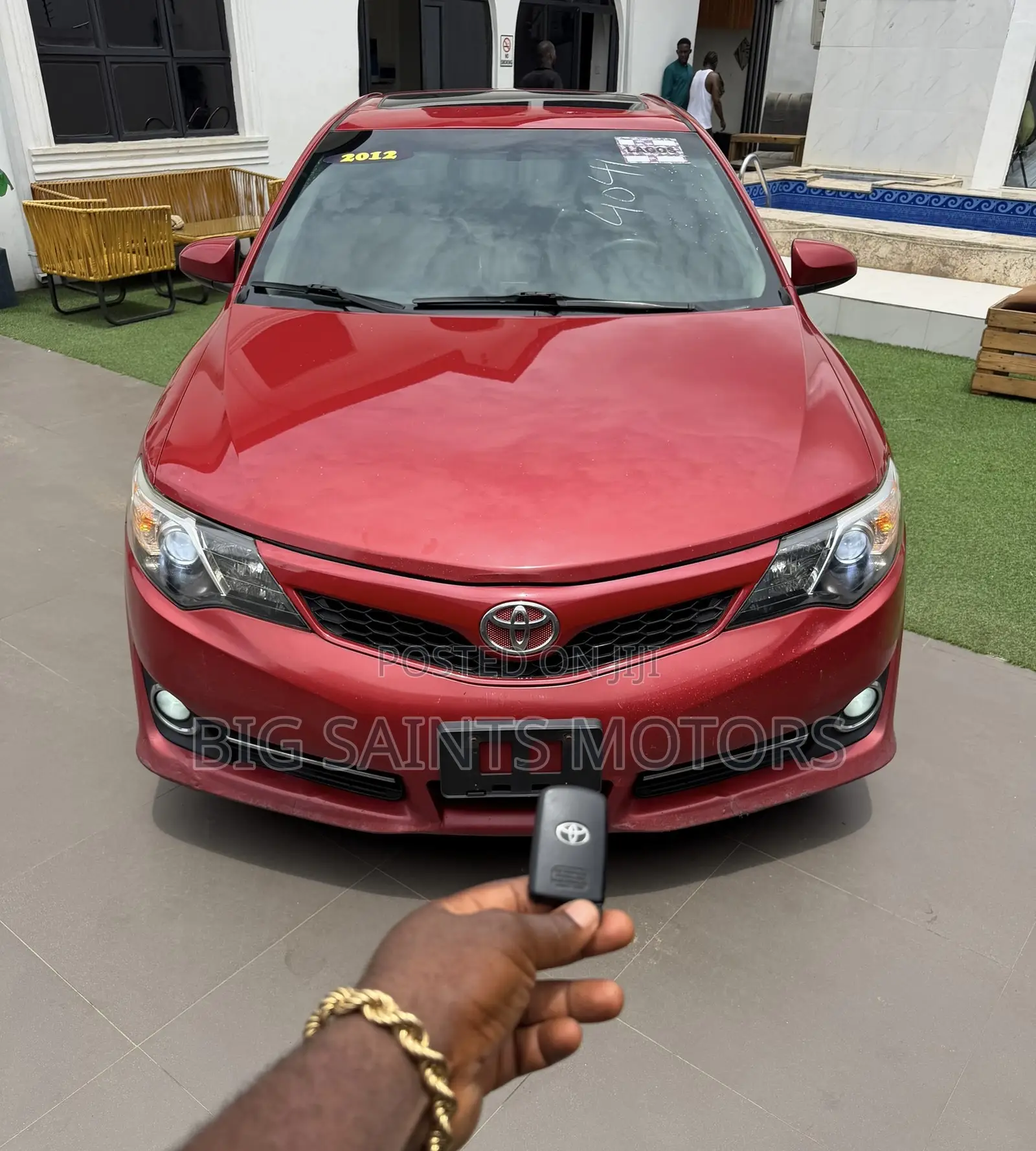 Toyota Camry SE V6 4dr Sedan (3.5L 6cyl 6A) 2012 Red