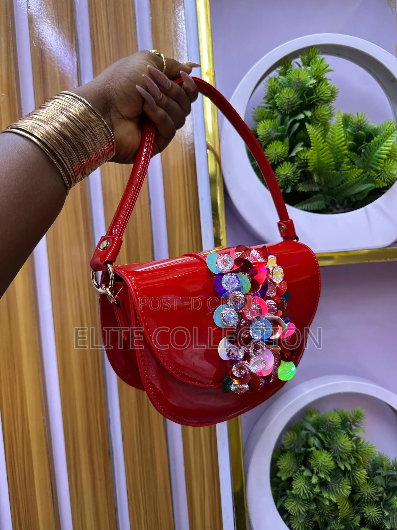 Metallic Classy Purse! 16 Sweet Colors Boxed
