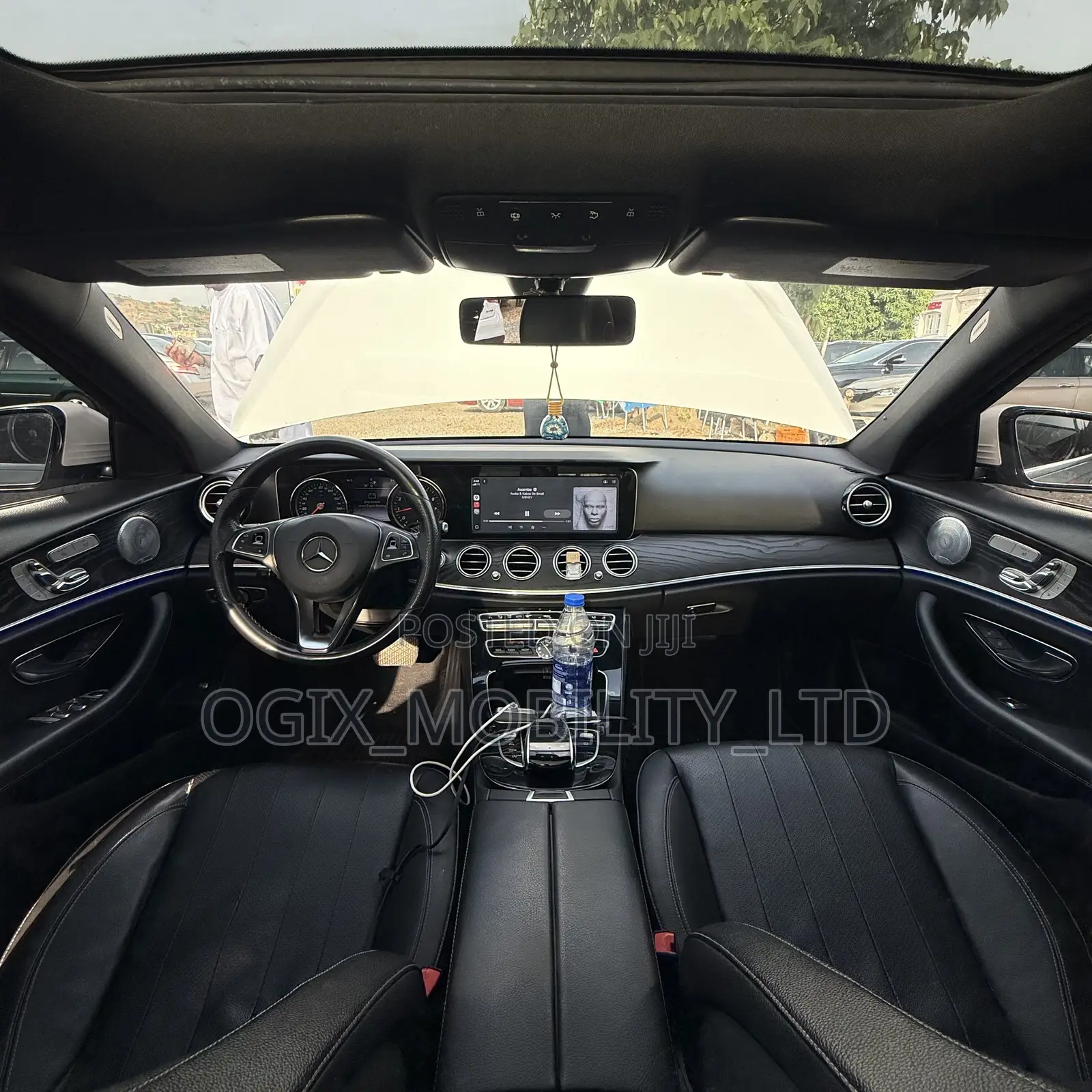 Mercedes-Benz E300 2016 White