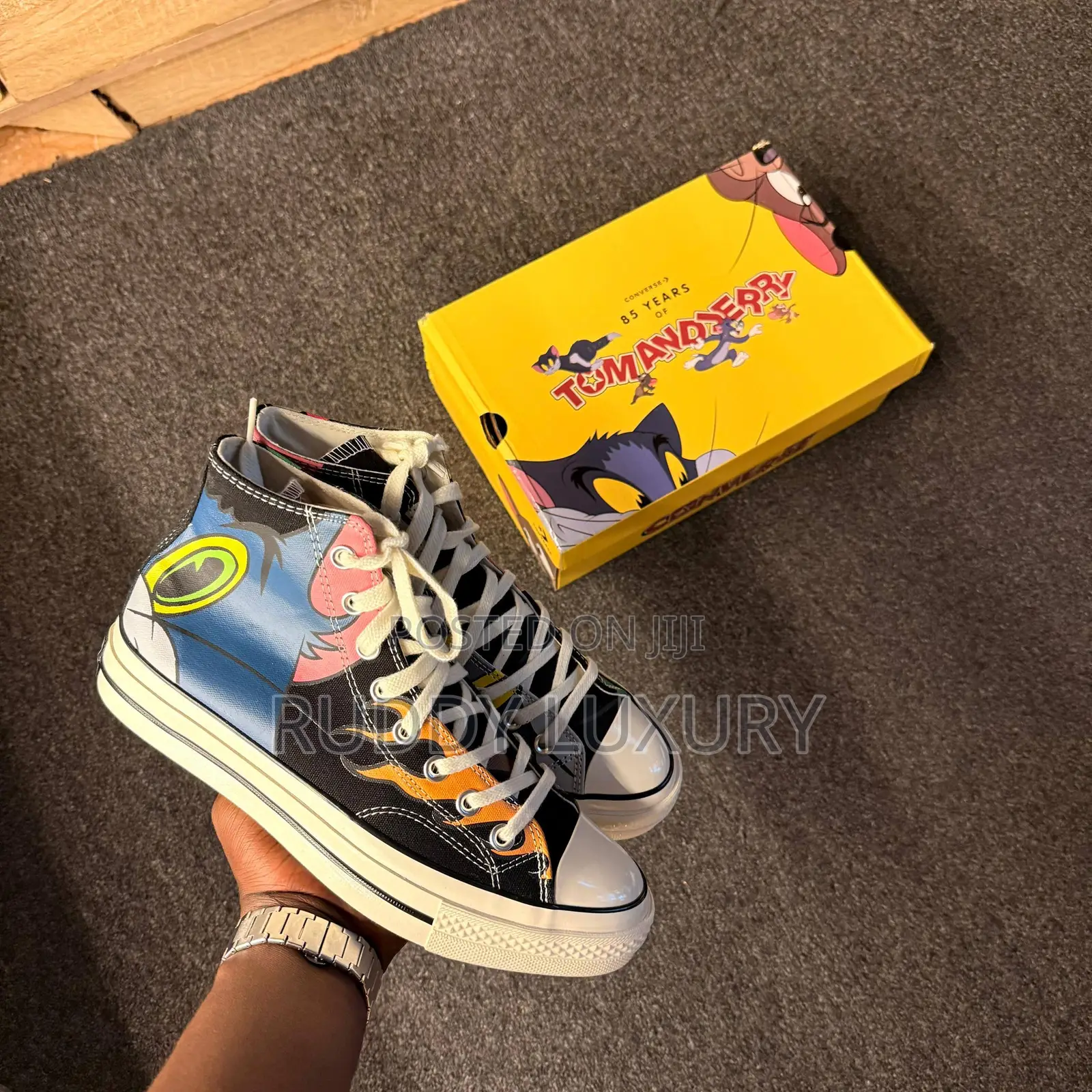 Converse Chuck 70 X Tom Jerry – Buy One, Get a Free Sock