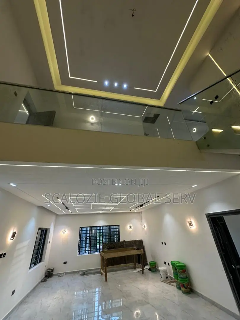 4bdrm Duplex in Sars Rd, Port for sale
