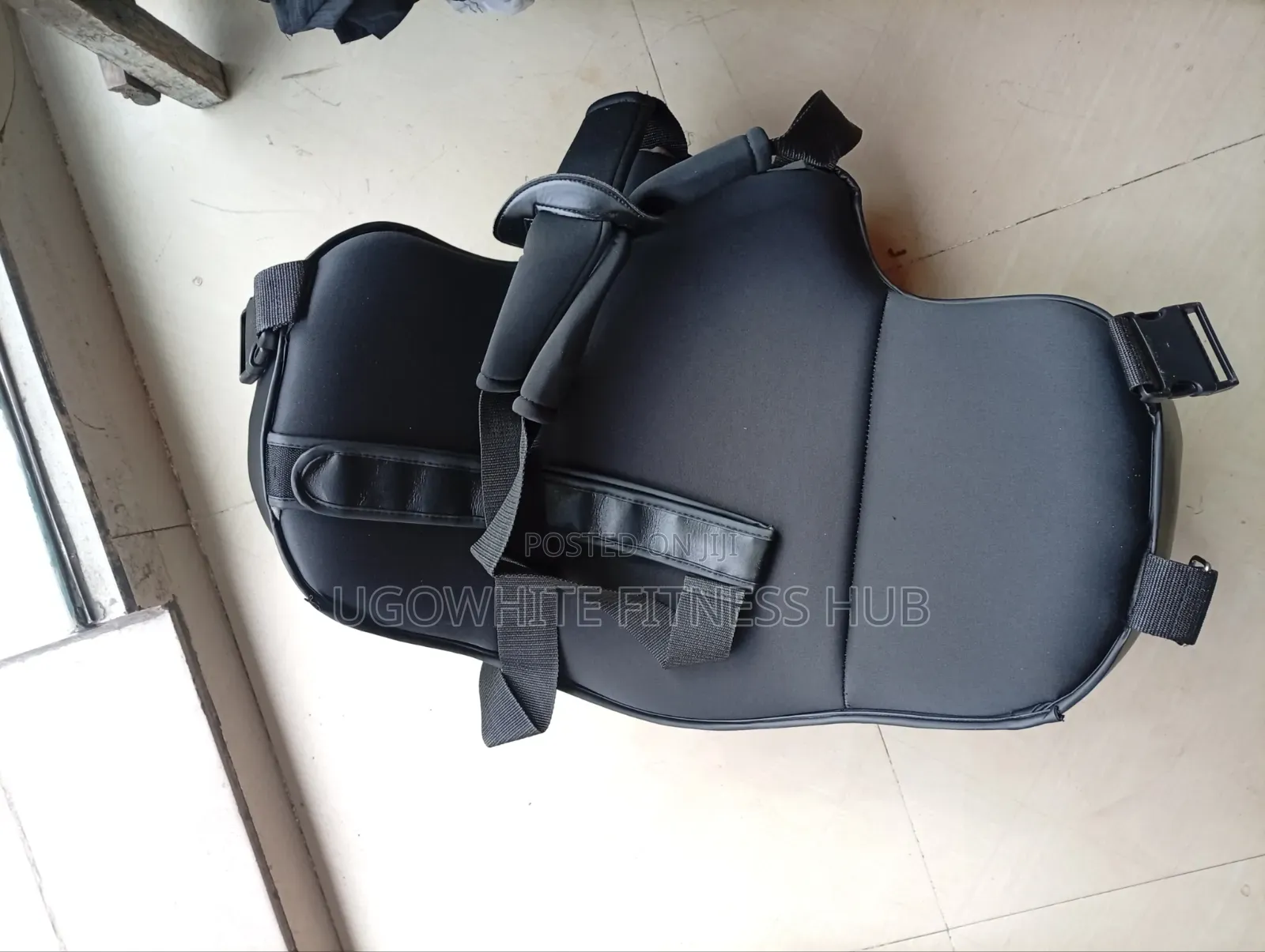 Everlast C3 Professional Coach's Protective Vest.