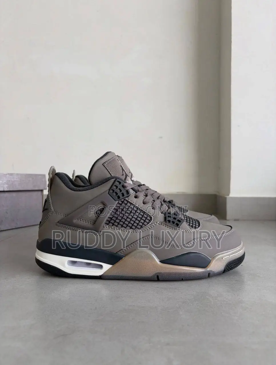 Air Jordan 4 Retro "Cave Stone”/Buy One, Get a Free Sock
