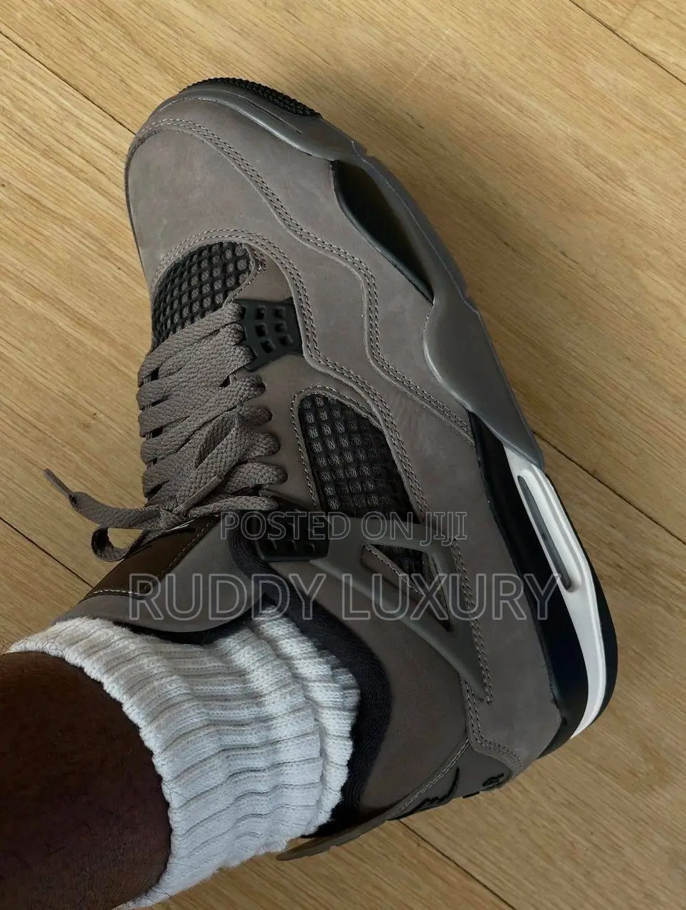 Air Jordan 4 Retro "Cave Stone”/Buy One, Get a Free Sock