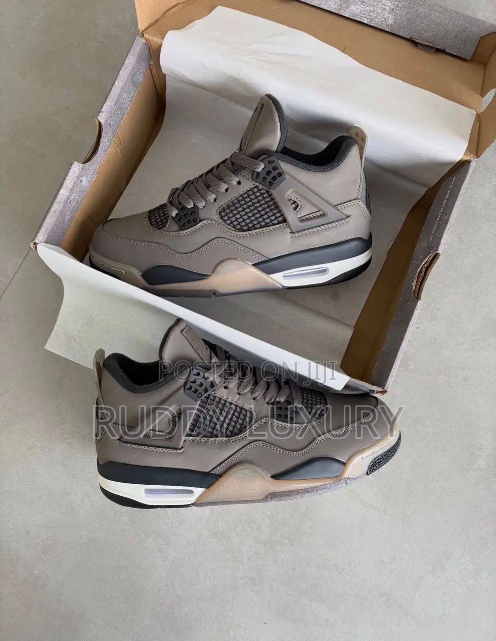 Air Jordan 4 Retro "Cave Stone”/Buy One, Get a Free Sock
