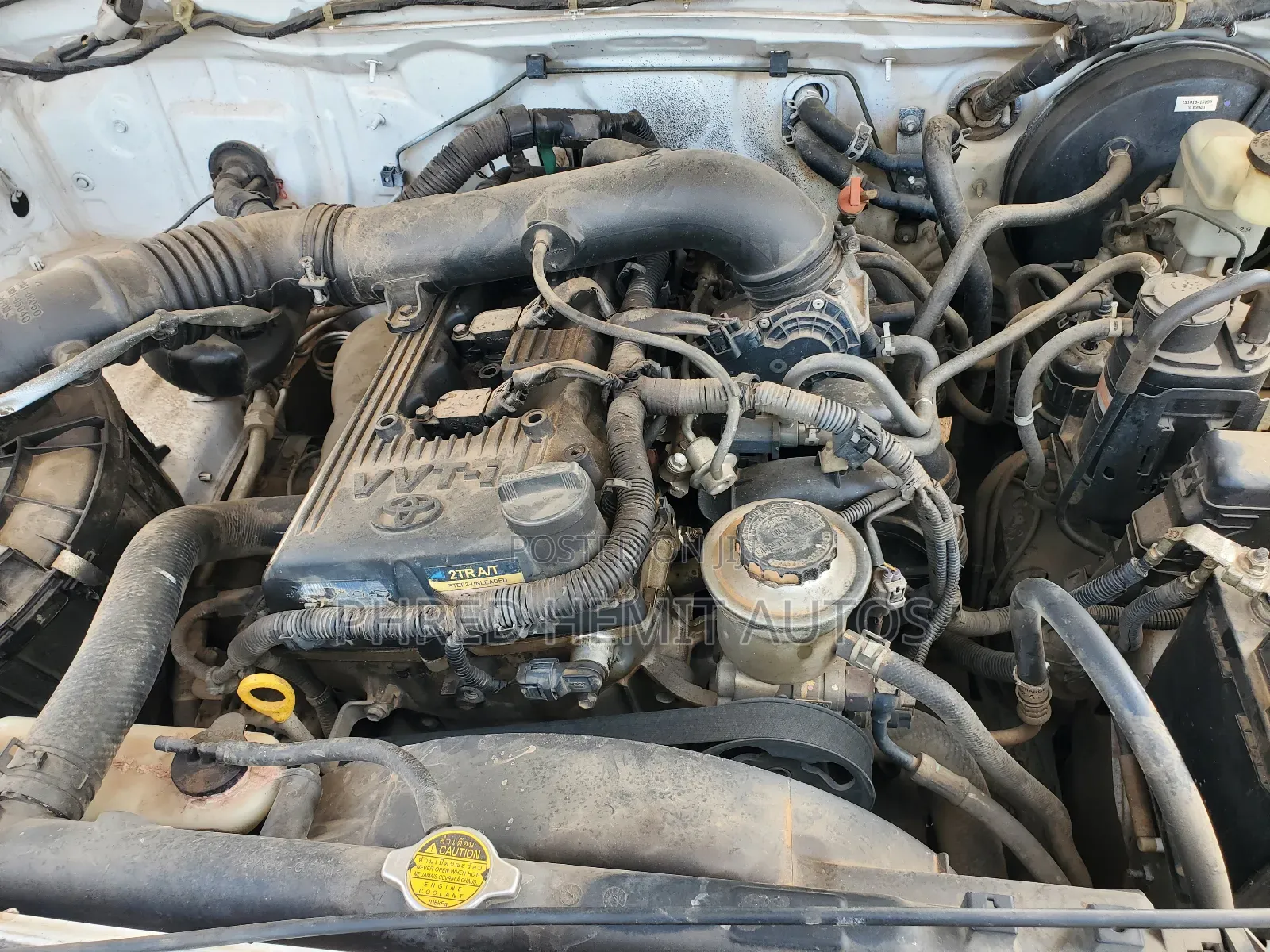 Toyota Hilux 2014 White