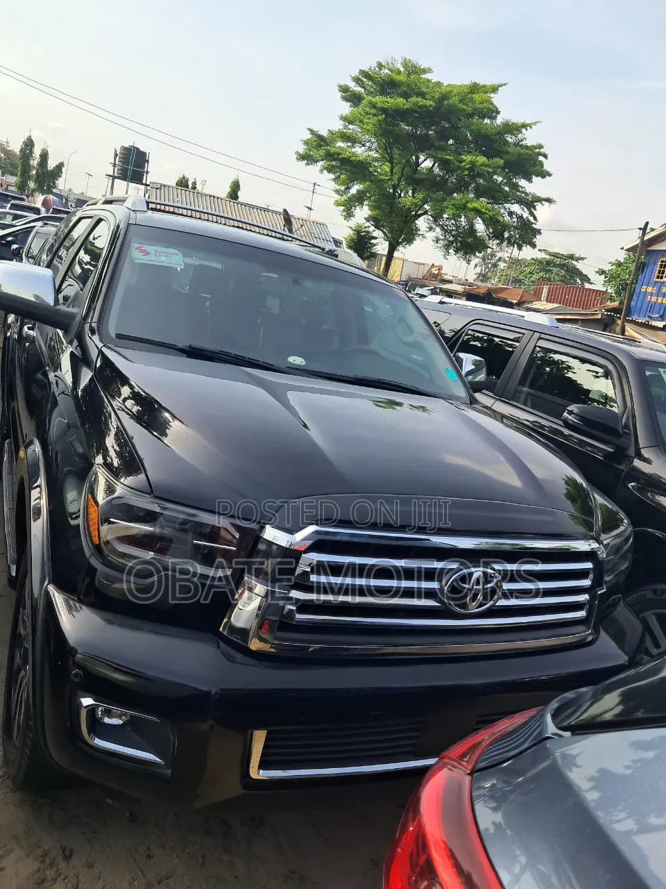 Toyota Sequoia Platinum 4dr SUV (5.7L 8cyl 6A) 2015 Black