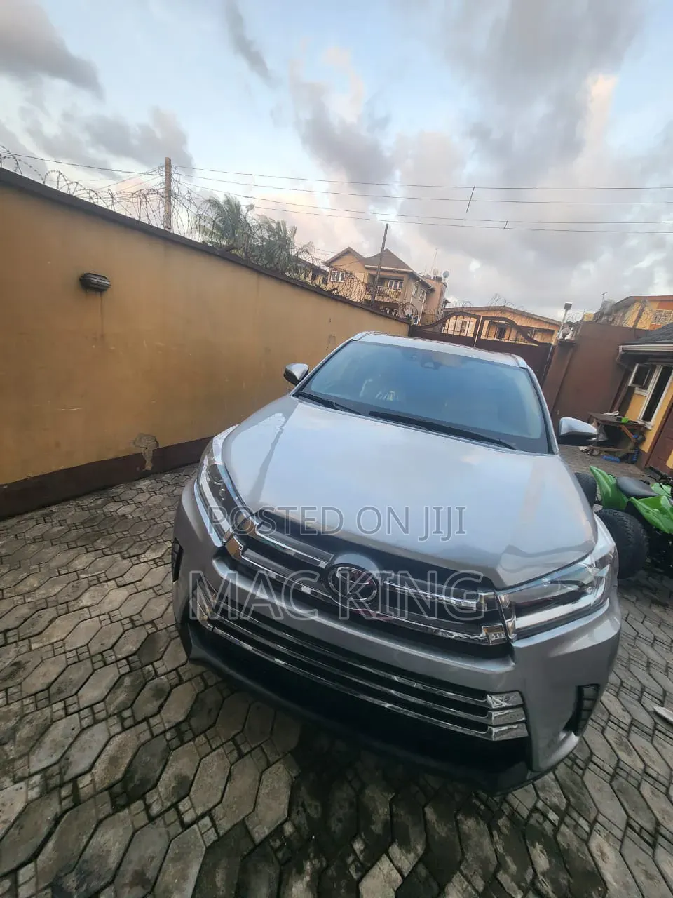 Toyota Highlander 2017 Silver