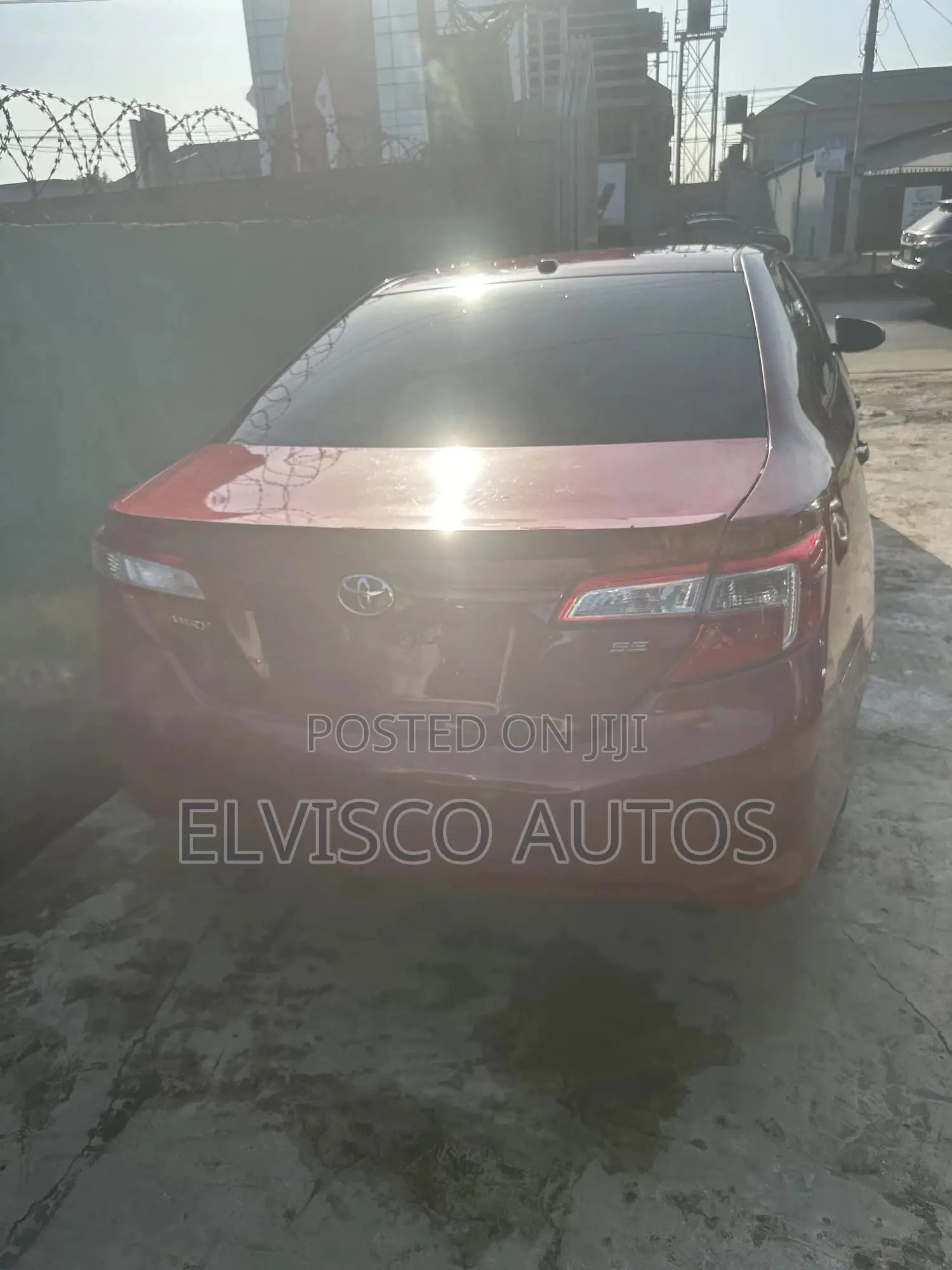 Toyota Camry SE 4dr Sedan (2.5L 4cyl 6A) 2013 Red
