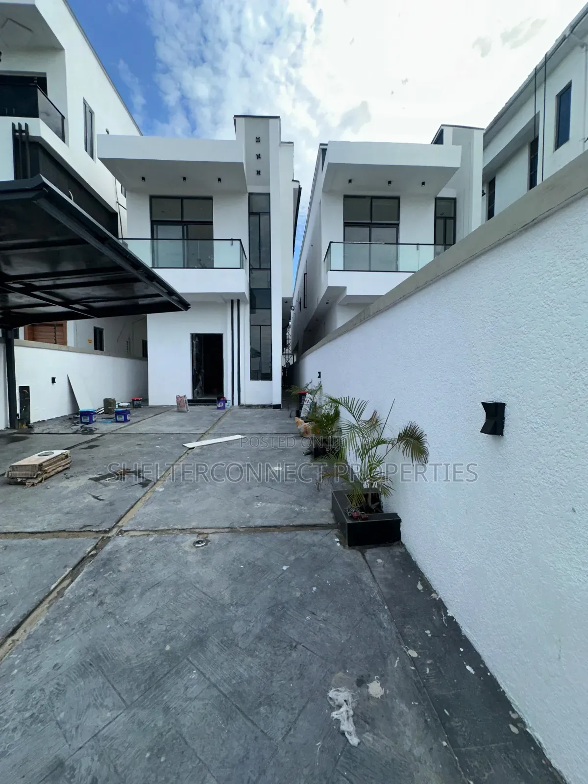 5bdrm Duplex in Ado / Ajah for sale