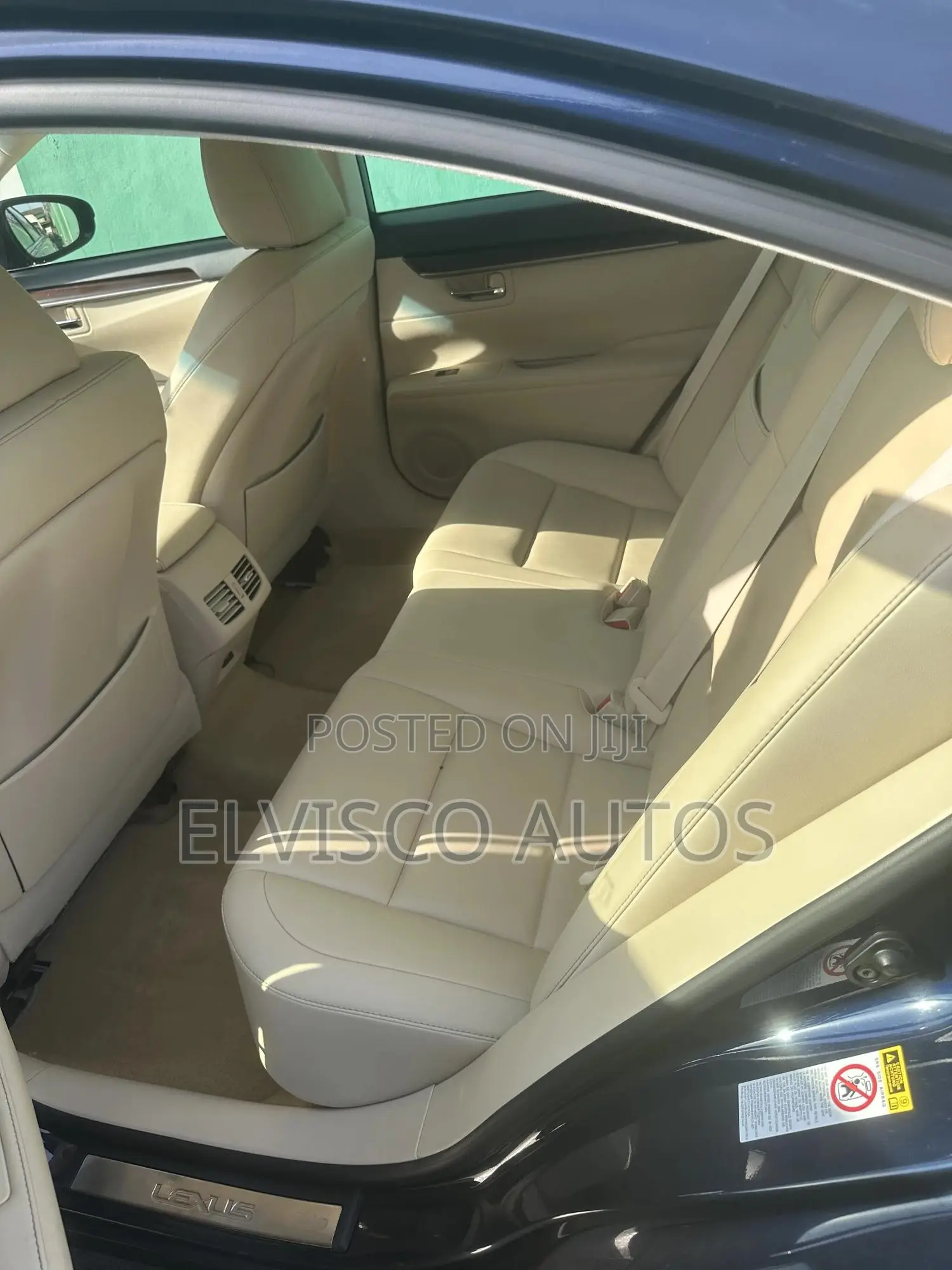 Lexus ES 350 FWD 2014 White