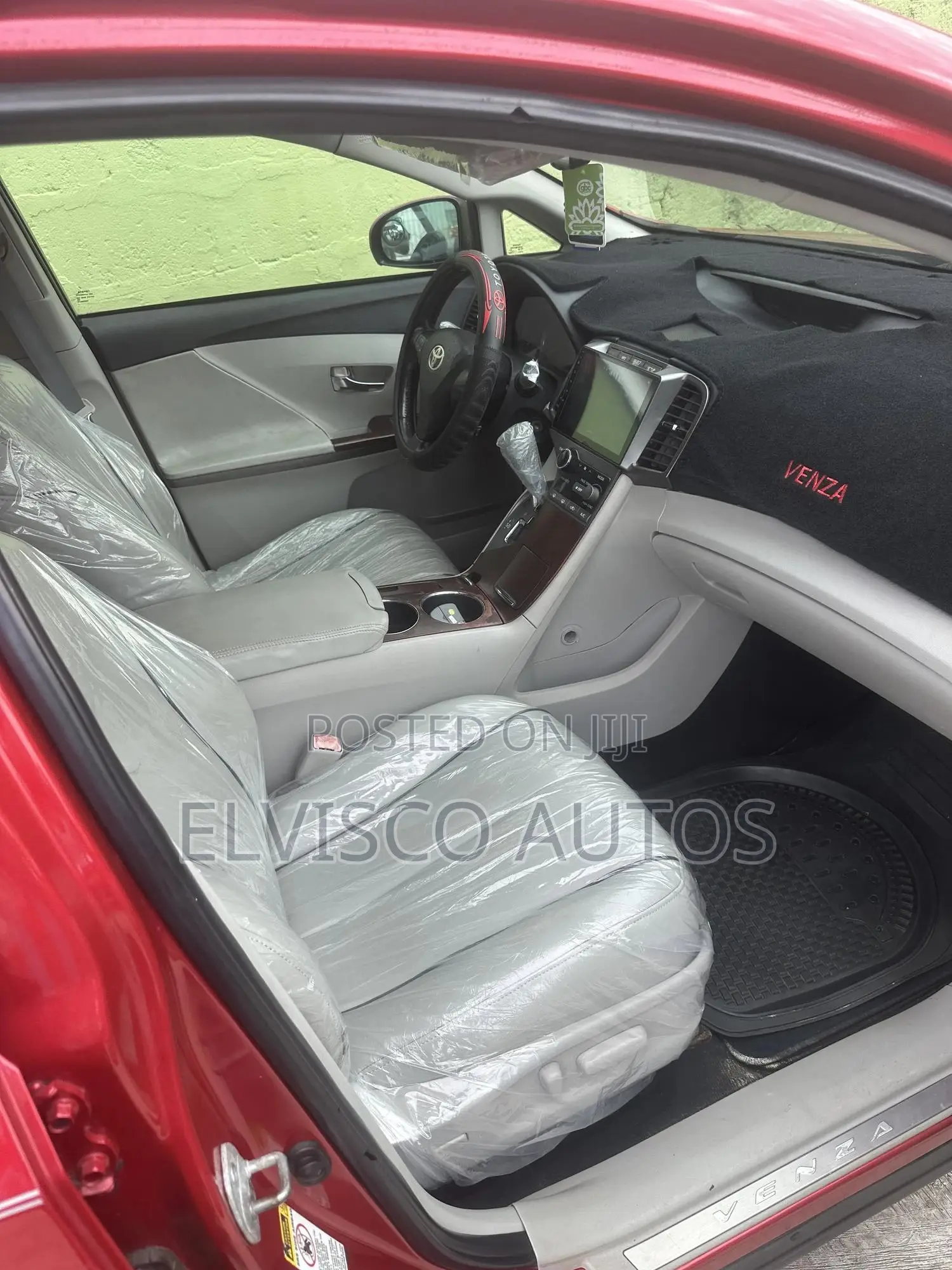 Toyota Venza AWD 2011 Red