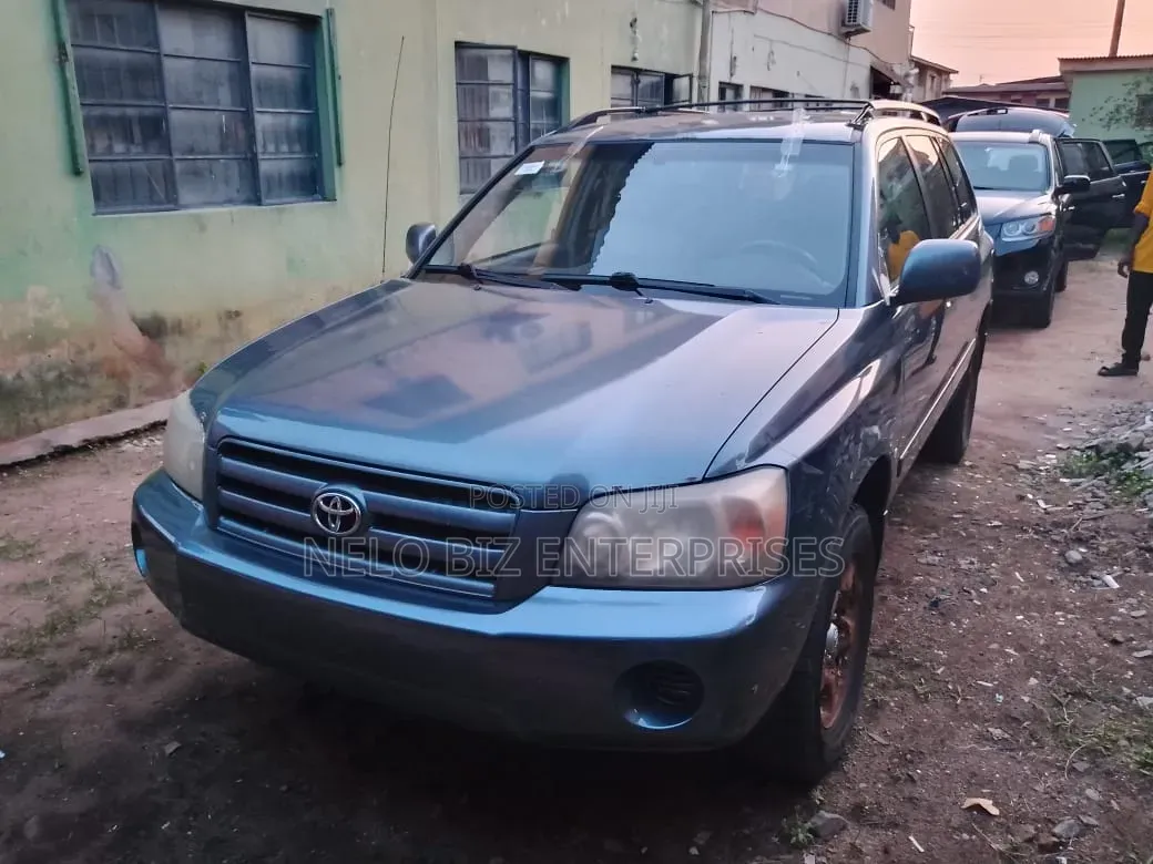 Toyota Highlander V6 4x4 2005 Blue
