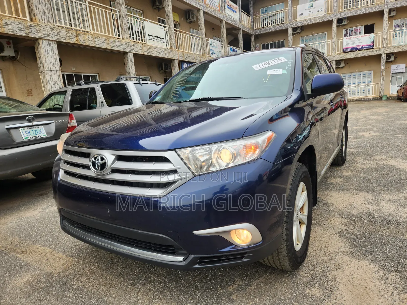 Toyota Highlander Plus 3.5L 4WD 2013 Blue