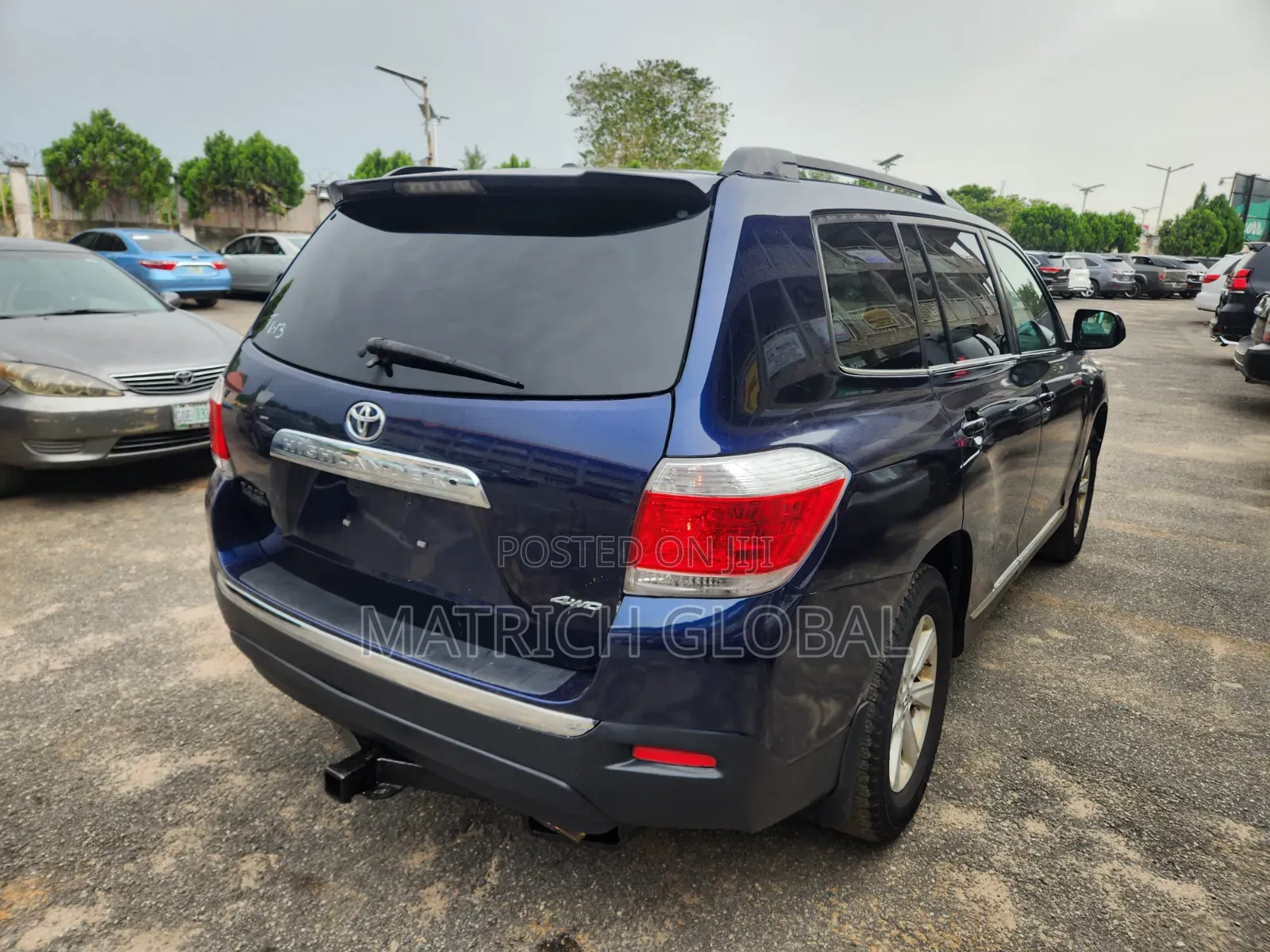 Toyota Highlander Plus 3.5L 4WD 2013 Blue