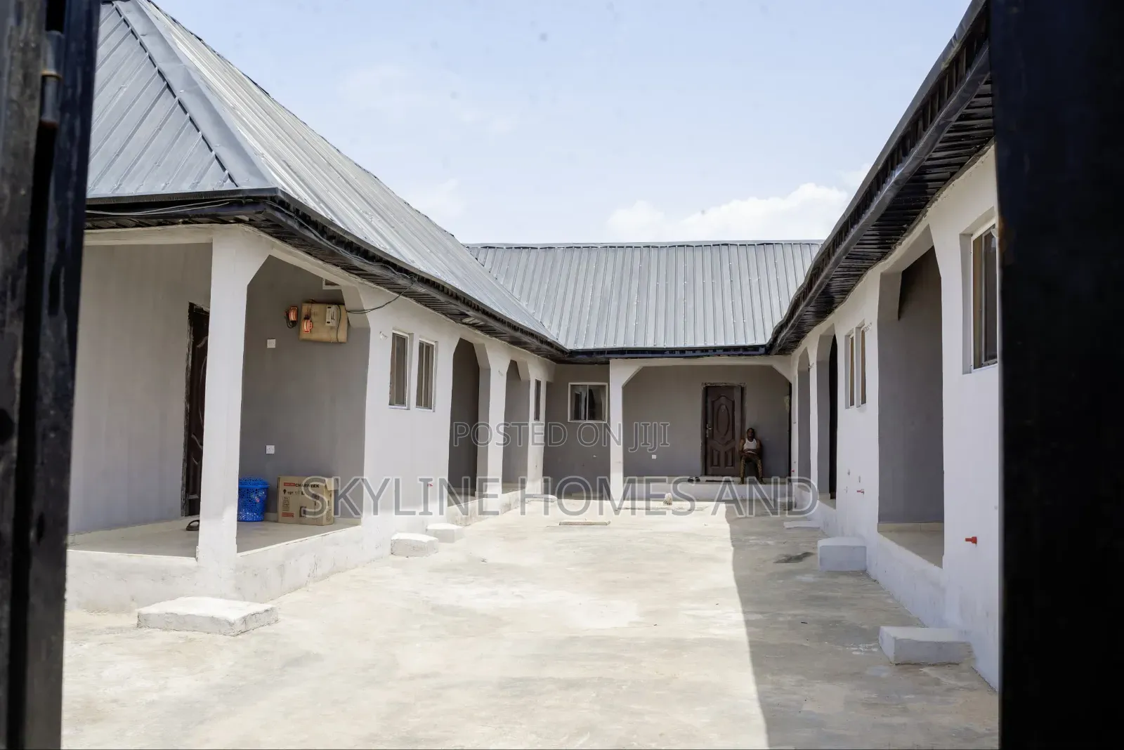 10bdrm Apartment in Owu Tech, Ewekoro for sale