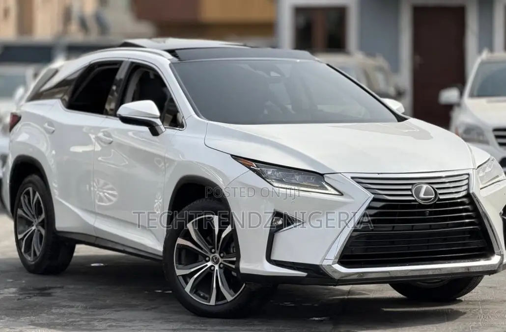 Lexus RX 350 AWD 2017 White