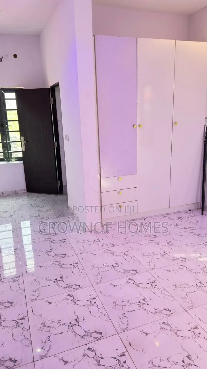 3bdrm Bungalow in Olokonla for sale