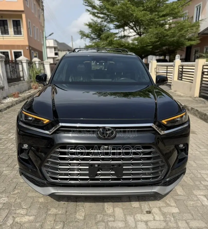Toyota Grand Highlander Limited AWD 2024 Black