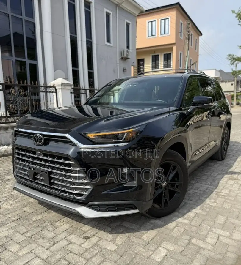Toyota Grand Highlander Limited AWD 2024 Black
