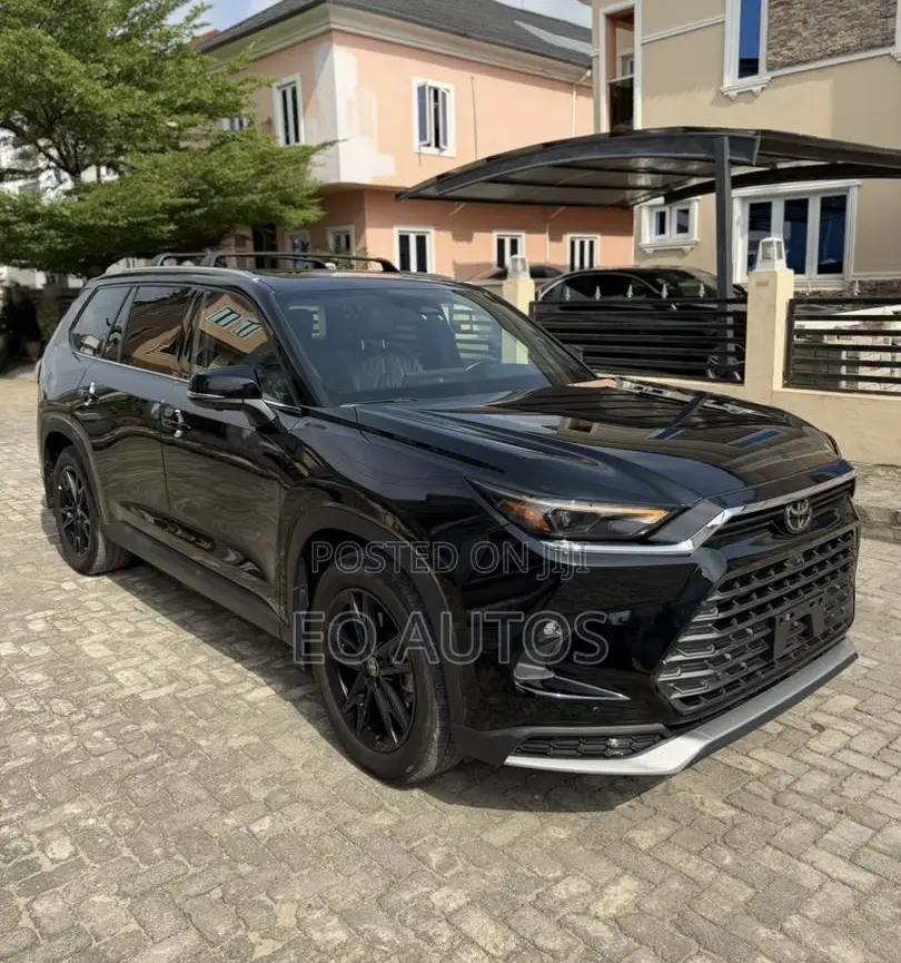 Toyota Grand Highlander Limited AWD 2024 Black
