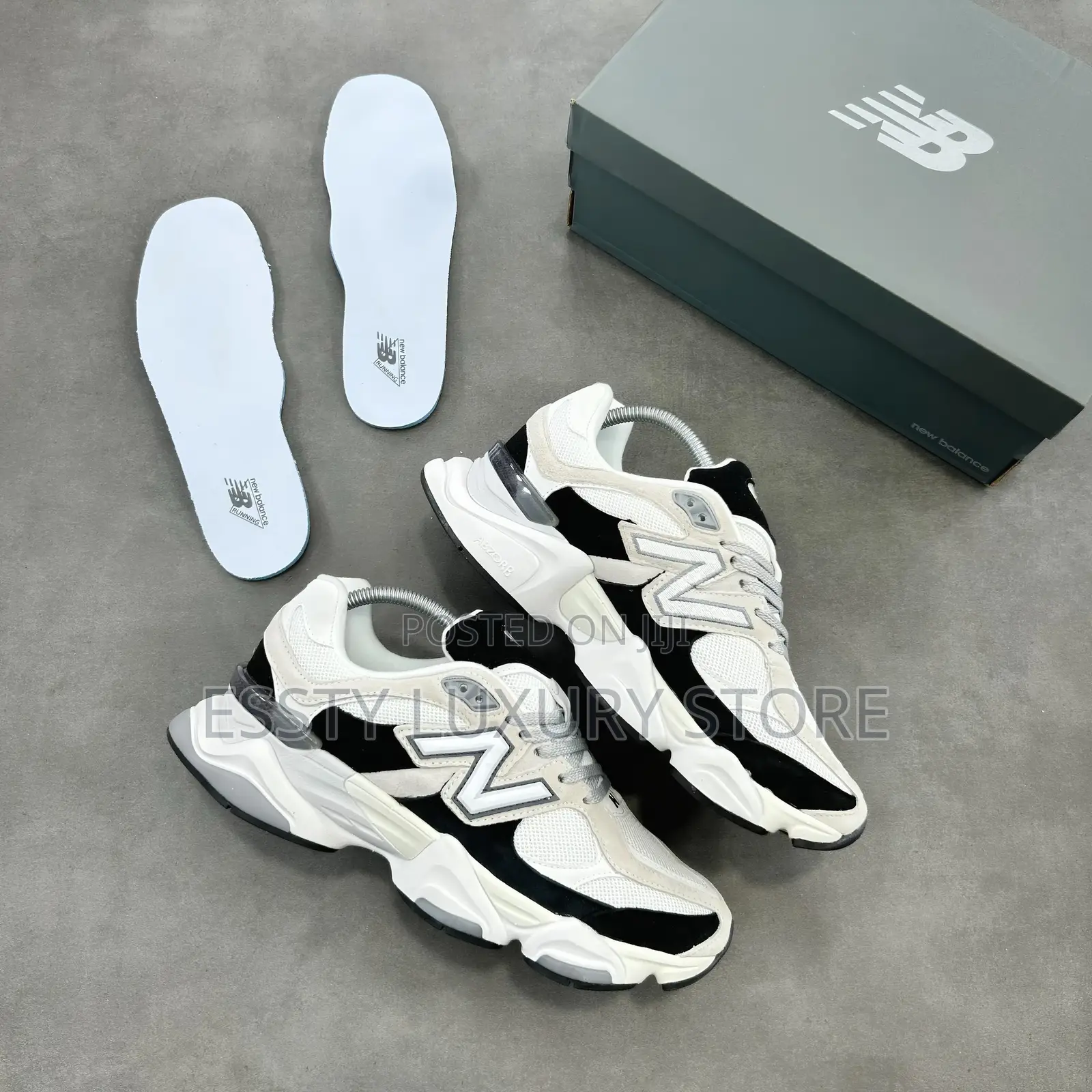 New Balance 9060 “ Grey Jet Black ” Snks”