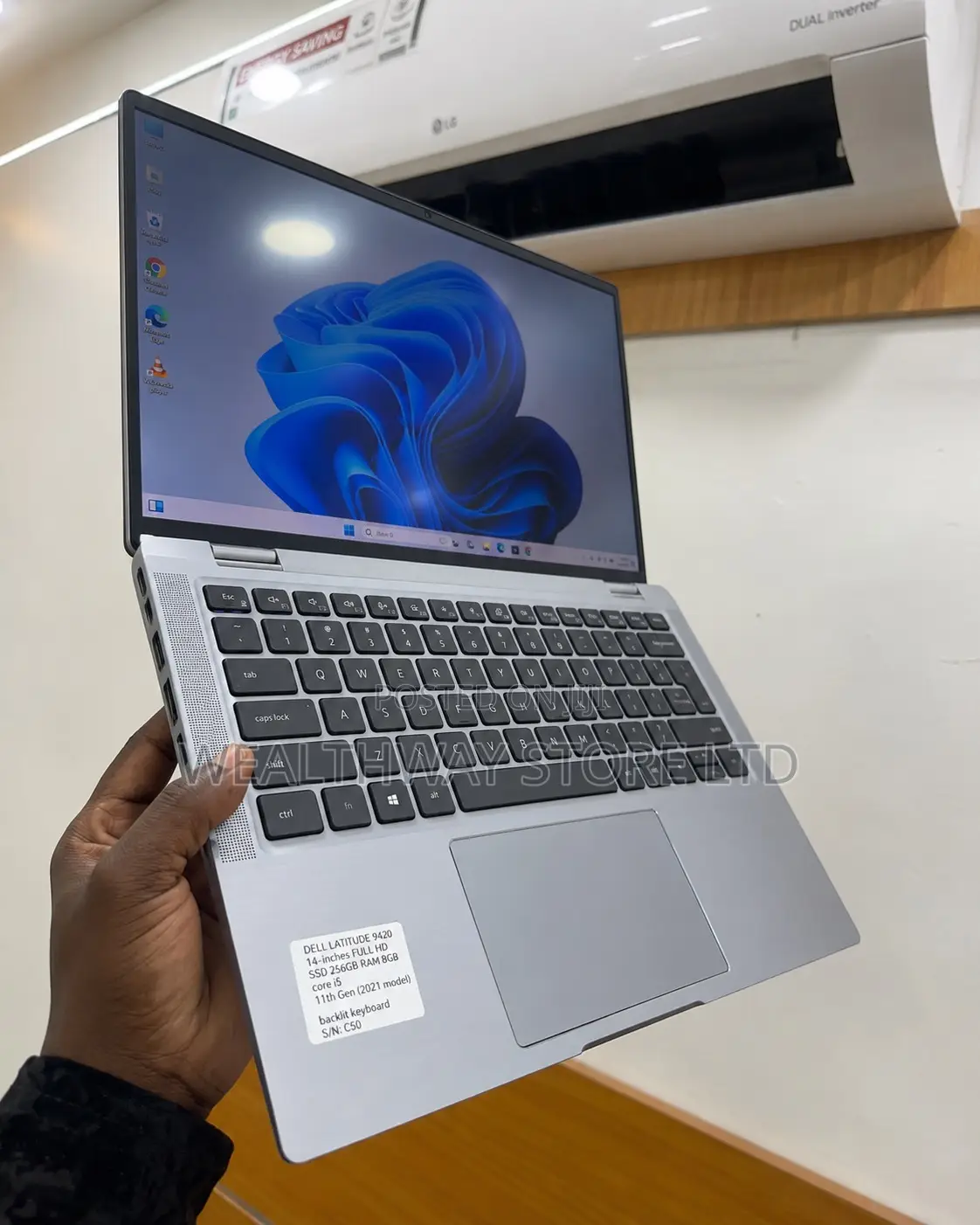 New Laptop Dell Latitude 9420 8GB Intel Core i5 SSD 256GB