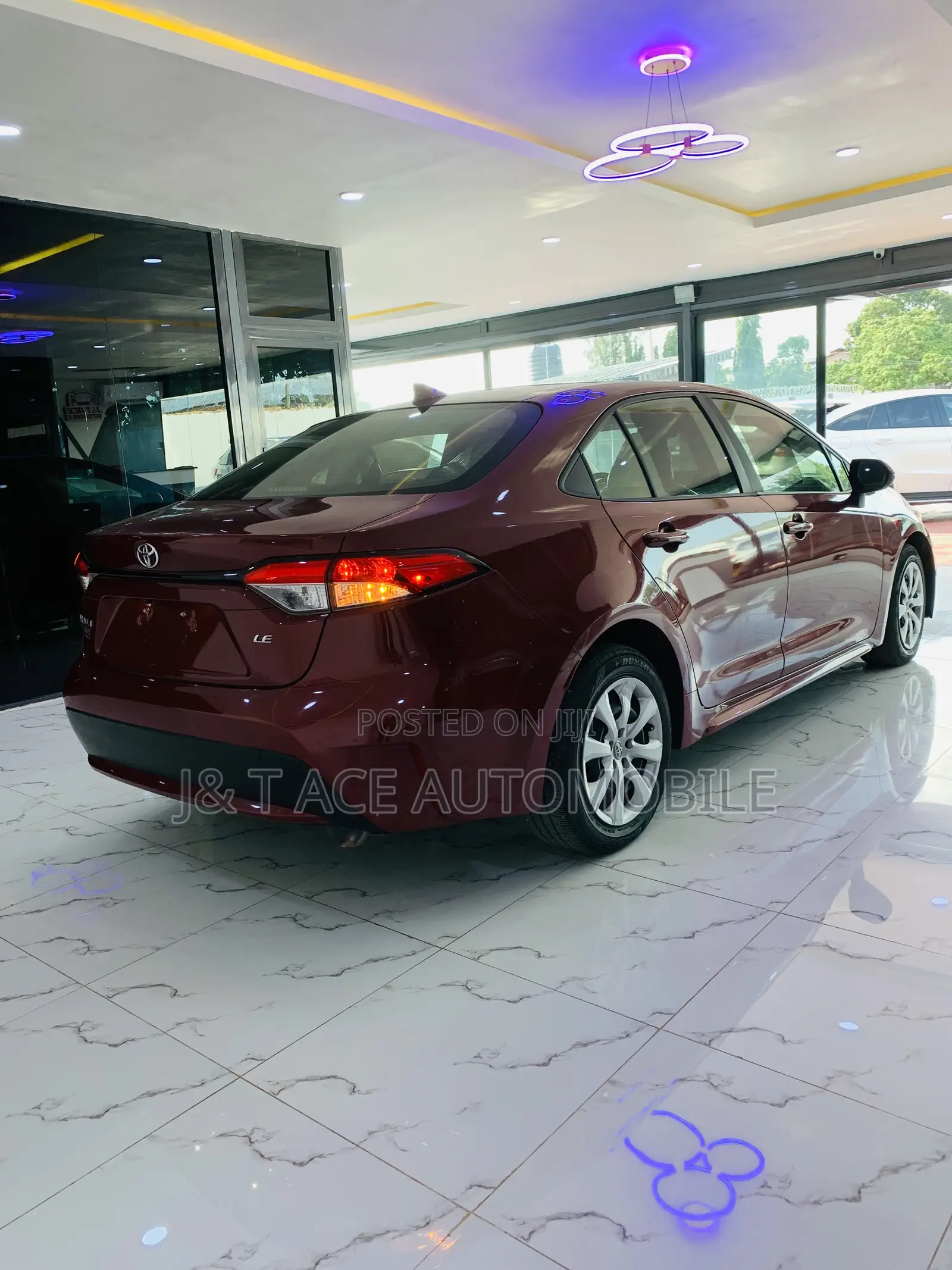 Toyota Corolla 2022 Red