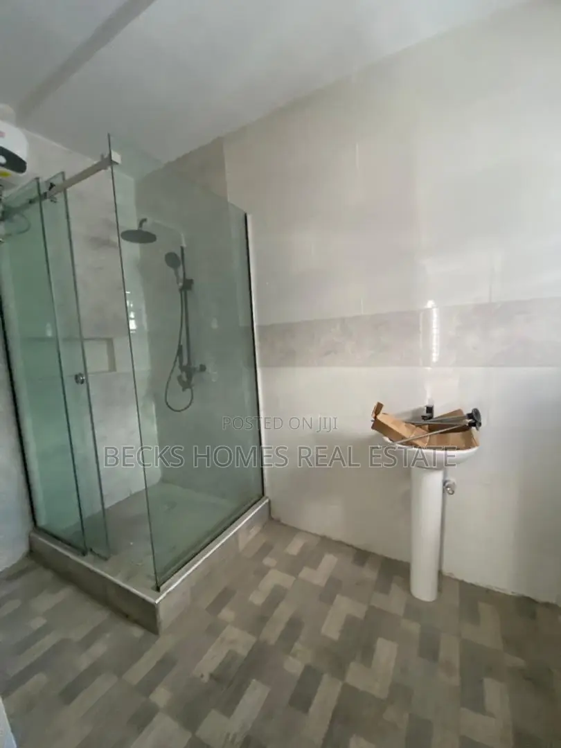 Furnished 4bdrm Duplex in Magodo Phase 1 for rent