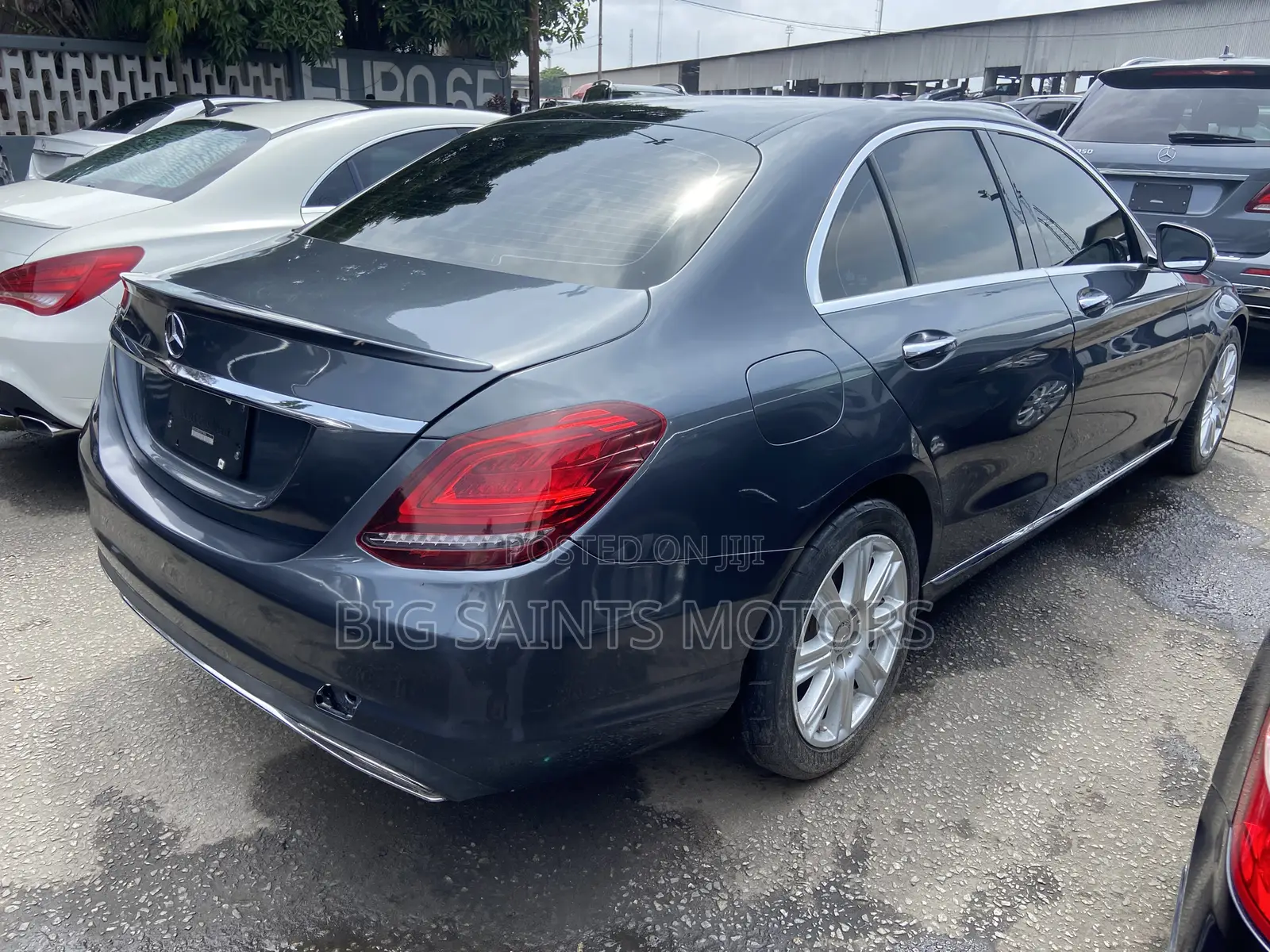 Mercedes-Benz C300 Sport 4Matic Sedan AWD (2.0L 4cyll 7A) 2016 Gray