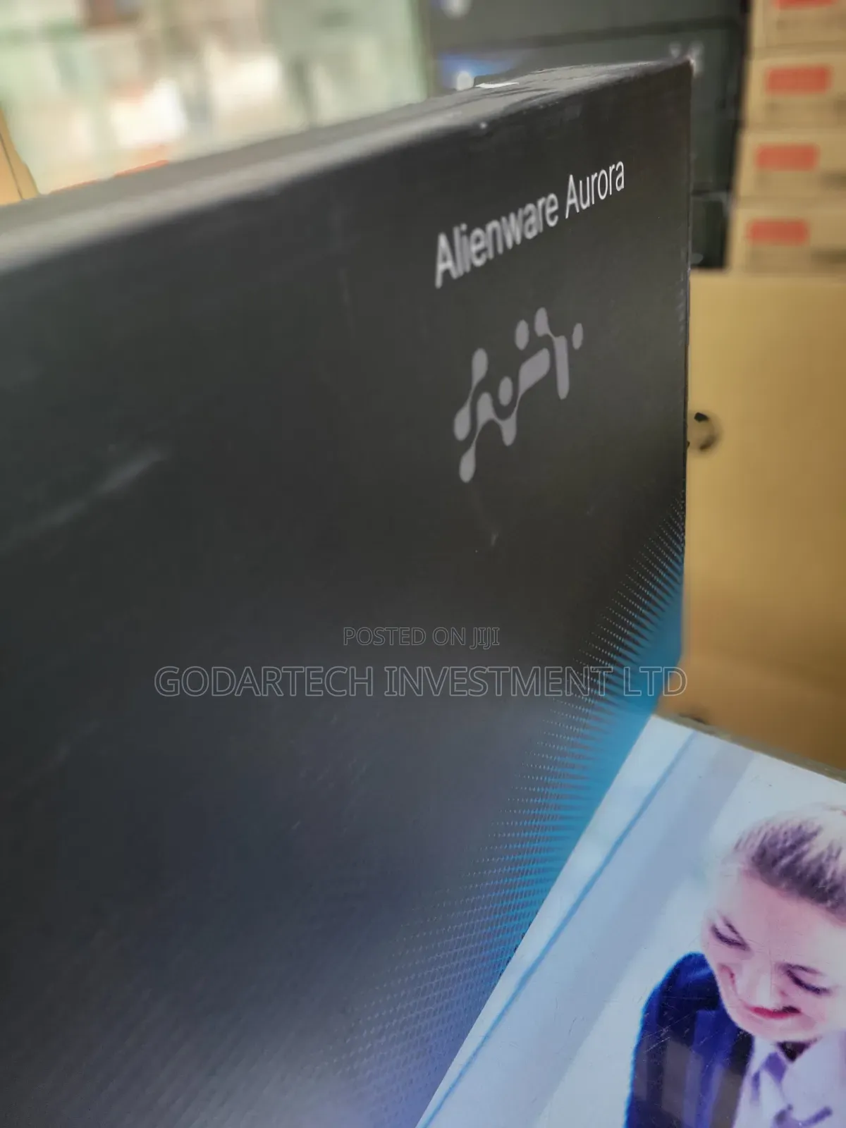 New Laptop Alienware 16 Aurora 16GB Intel Core i7 SSD 1T