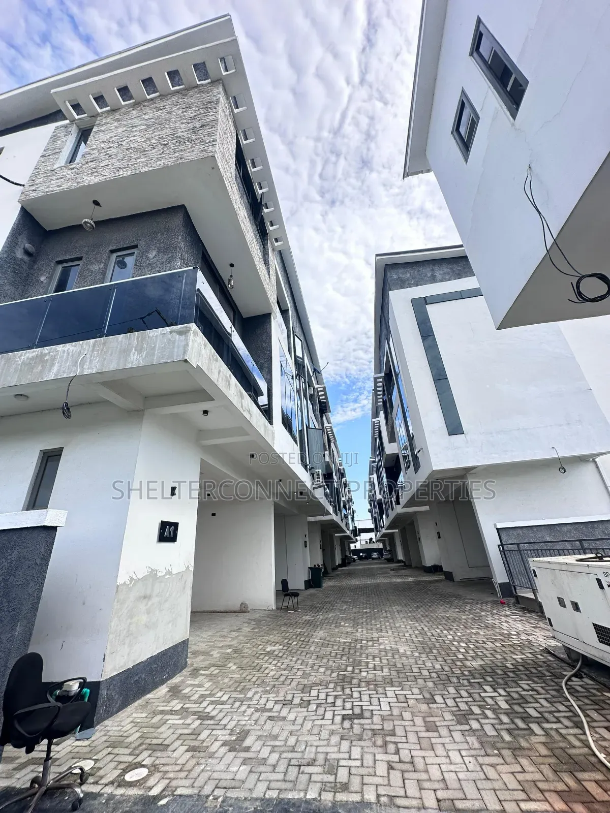 5bdrm Duplex in Ado / Ajah for rent