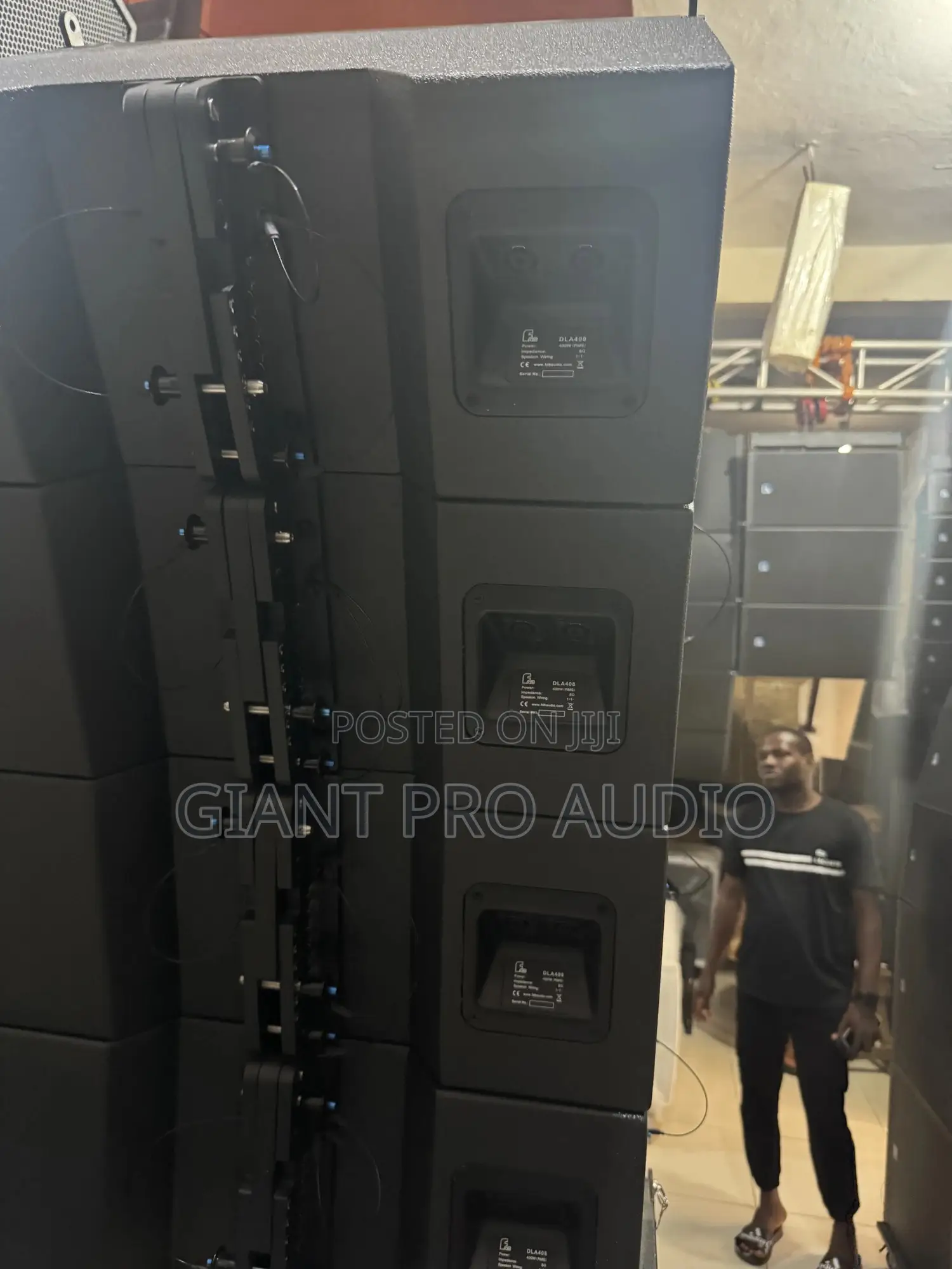 FDB Dla -408 Line Array Speaker 3 Way Linearray Speaker