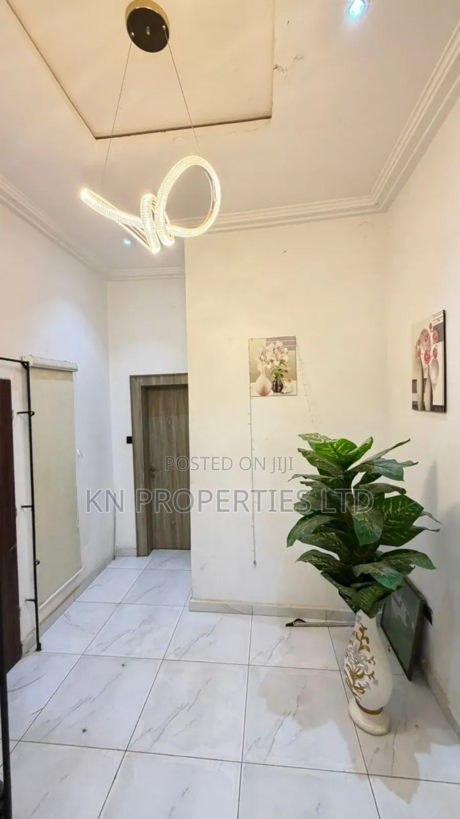 5bdrm Duplex in Guzape for sale
