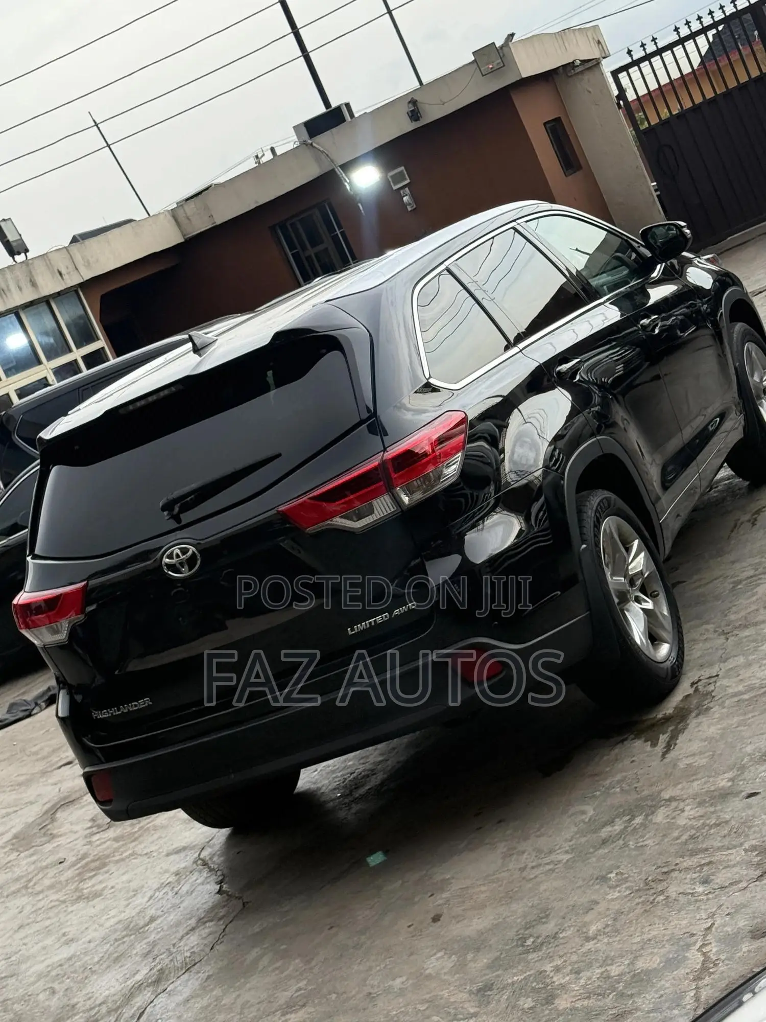 Toyota Highlander Limited 4dr SUV (3.5L 6cyl 6A) 2015 Black