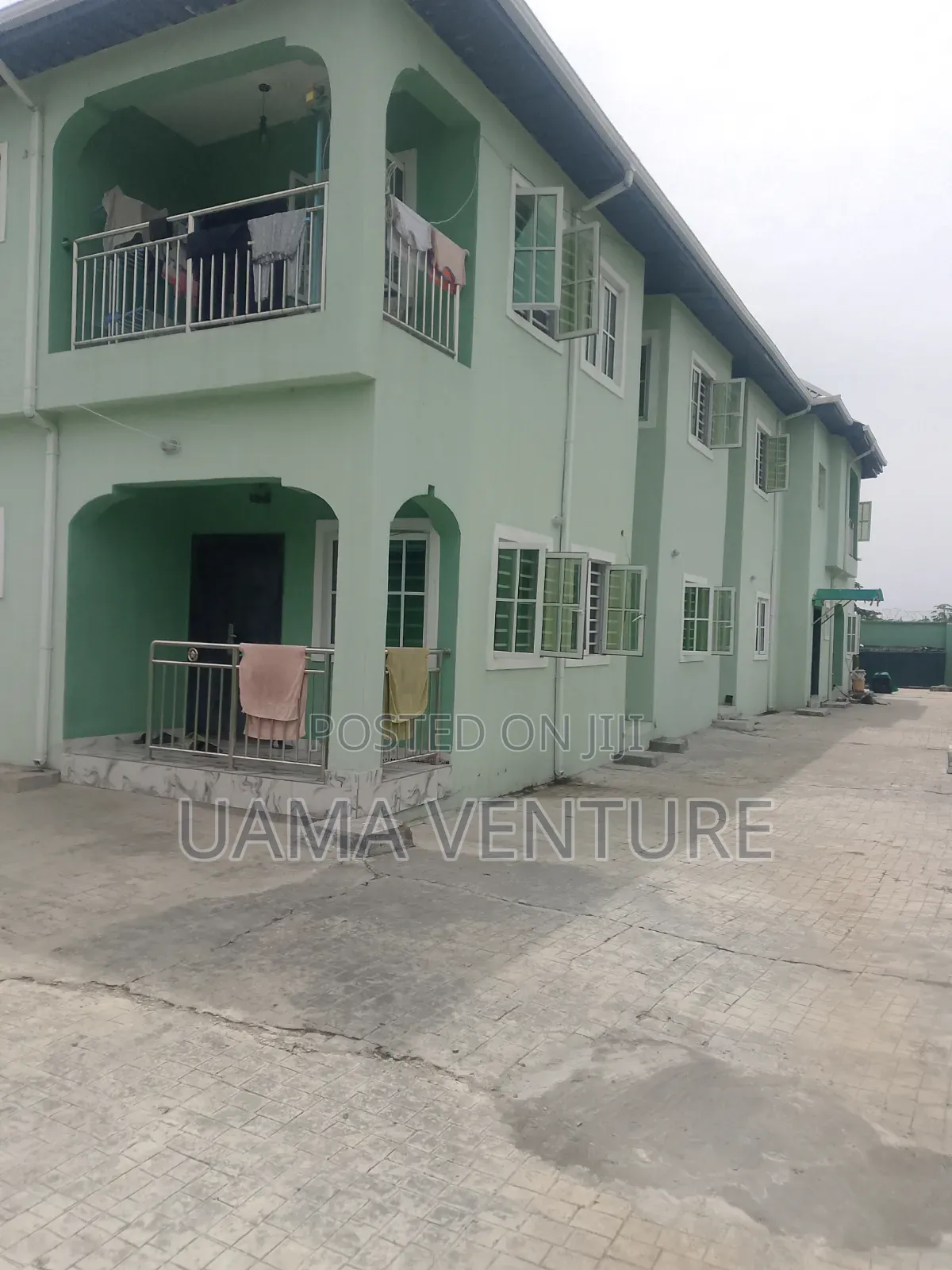 Mini Flat in Eleko for rent