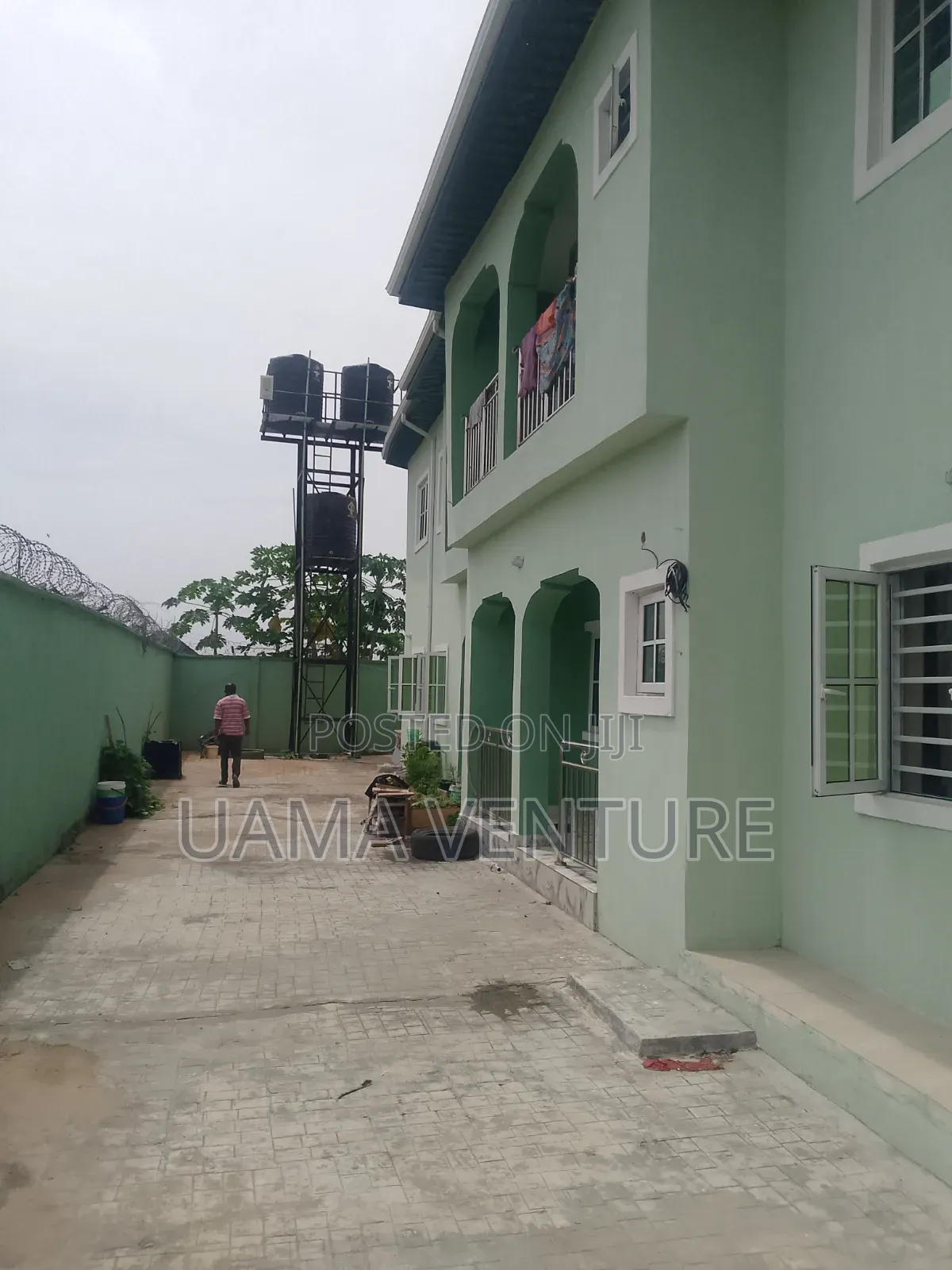 Mini Flat in Eleko for rent
