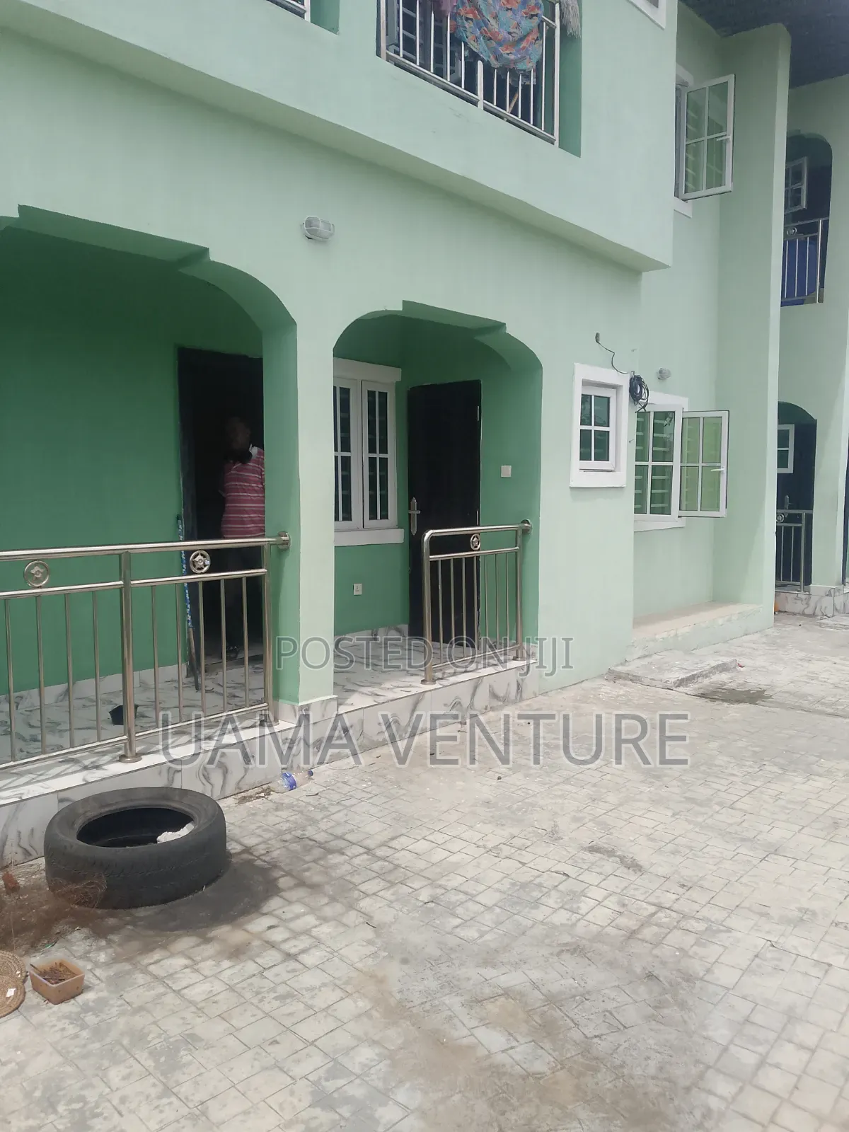 Mini Flat in Eleko for rent