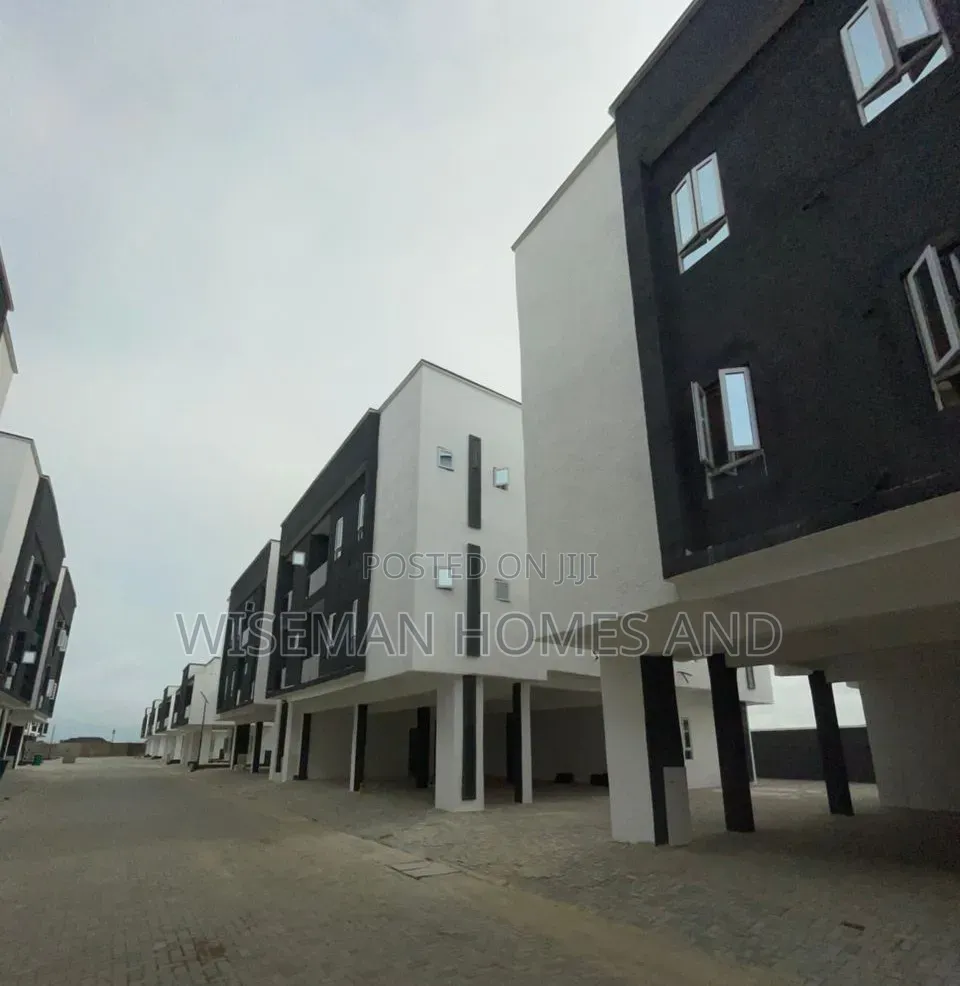 2bdrm Apartment in Citadel Estate for rent