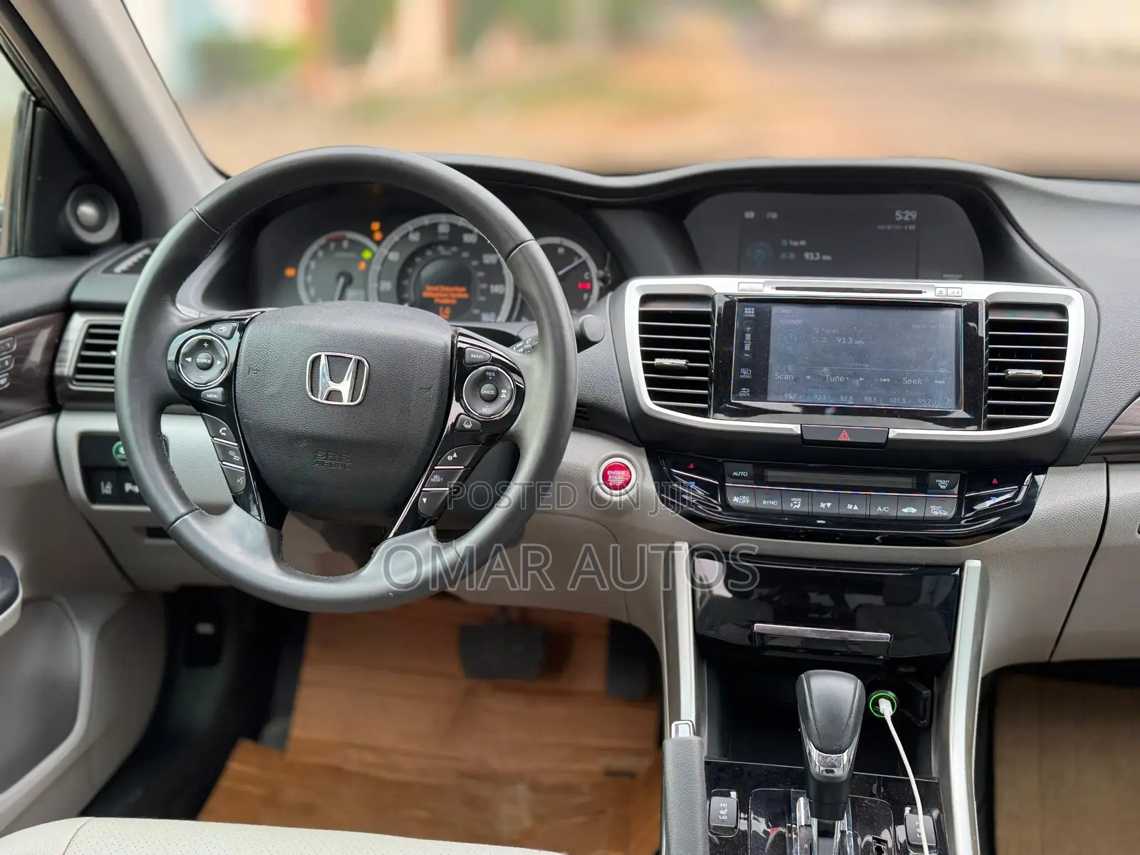 Honda Accord Touring 4dr Sedan FWD (3.5L 6cyl 6A) 2016 Gray