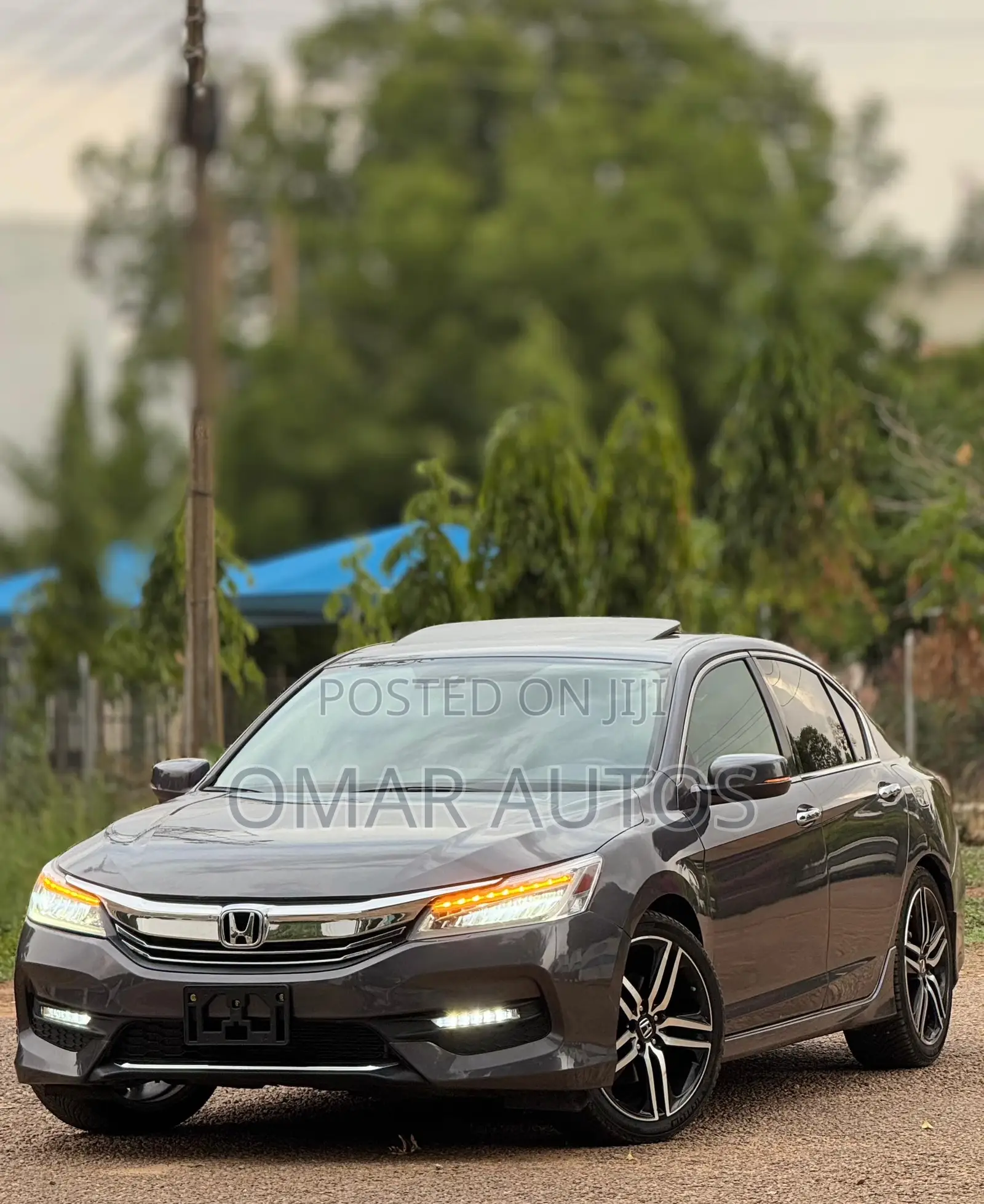 Honda Accord Touring 4dr Sedan FWD (3.5L 6cyl 6A) 2016 Gray