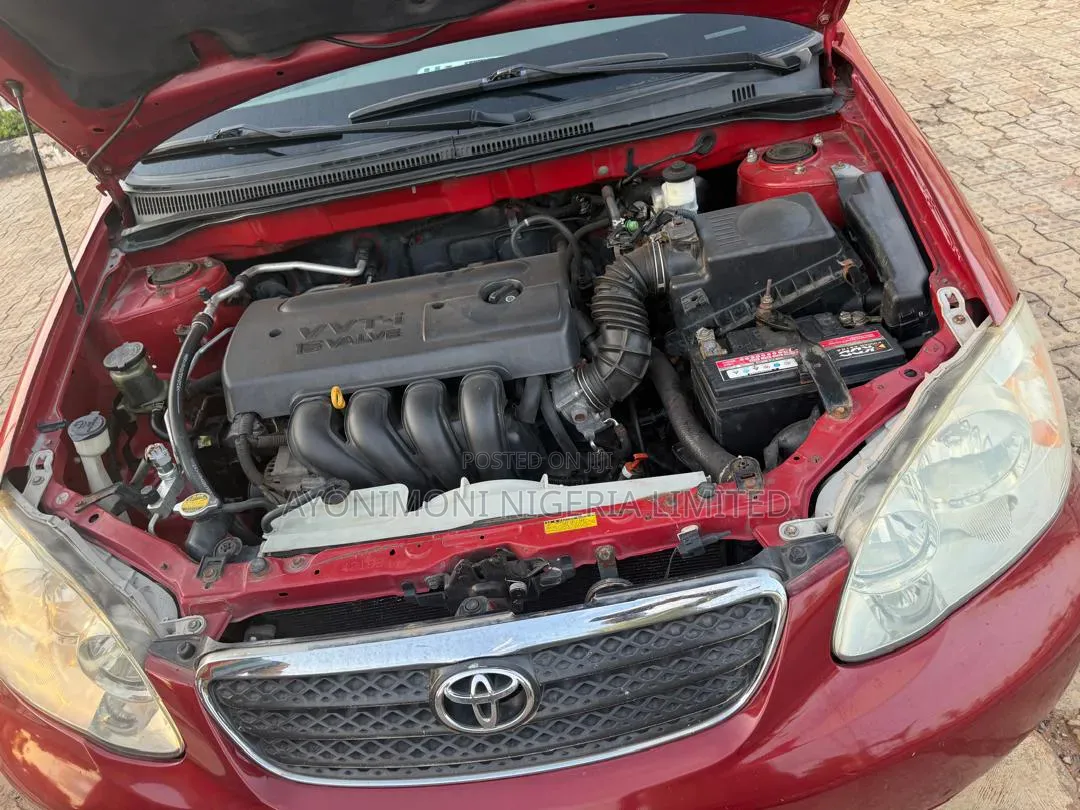 Toyota Corolla 2005 Red