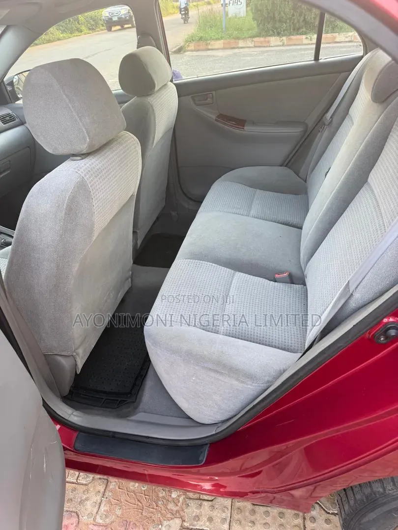 Toyota Corolla 2005 Red