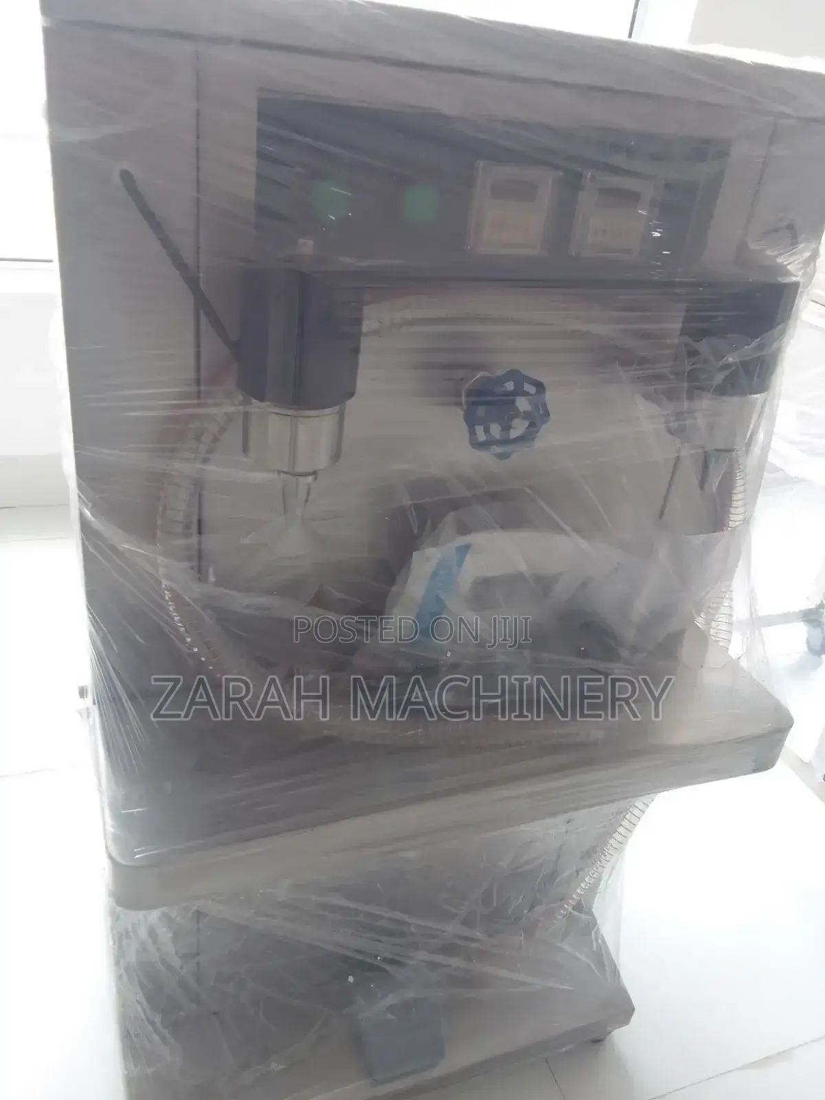 Filling Machine
Liquid Filler
Bottle Filler
