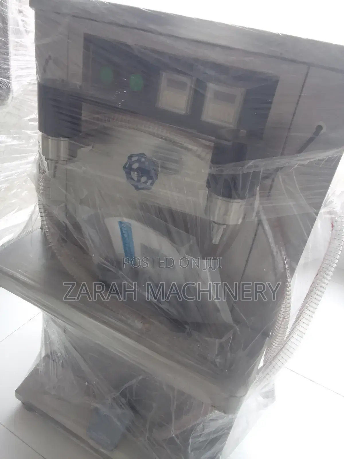 Filling Machine
Liquid Filler
Bottle Filler