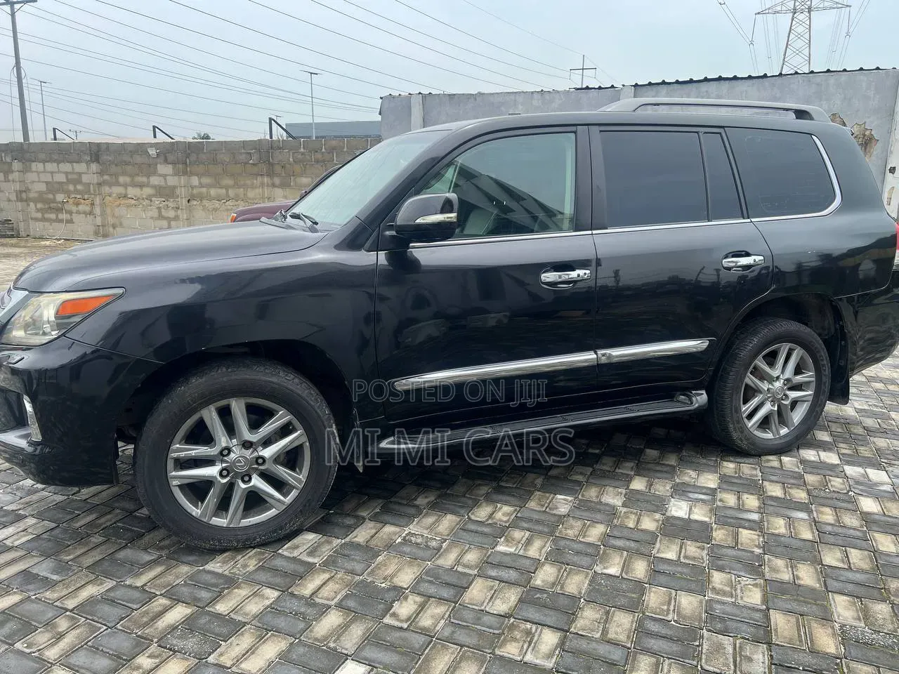 Lexus LX 570 AWD 2015 Black